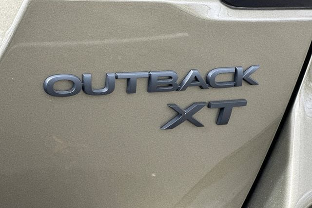 2025 Subaru Outback Onyx Edition - Photo 34