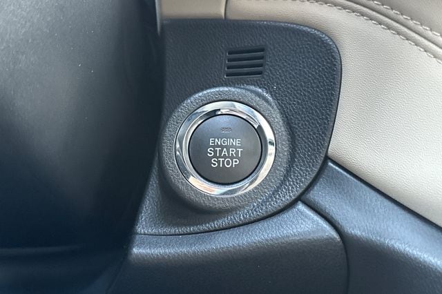 2025 Subaru Outback Limited - Photo 26