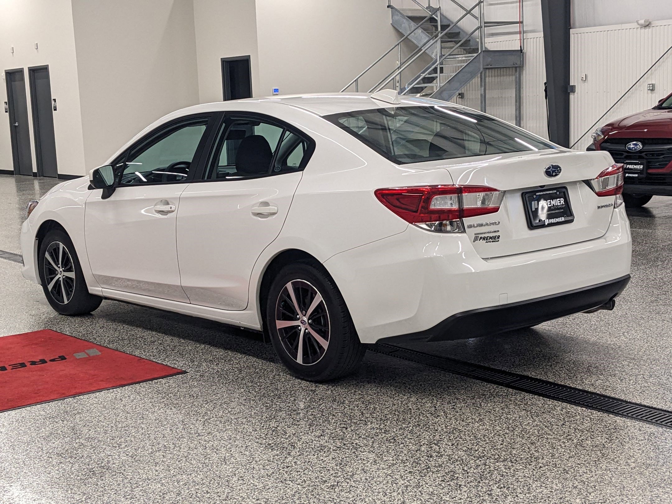 2021 Subaru Impreza Premium photo 3