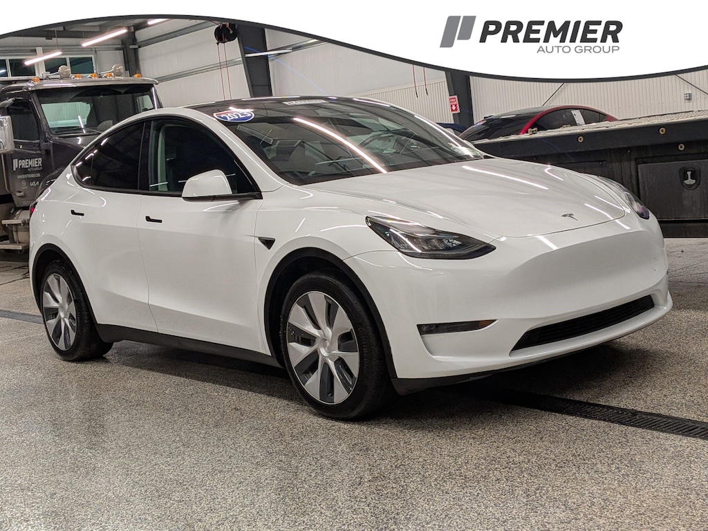 Used 2023 Tesla Model Y Long Range Sport Utility