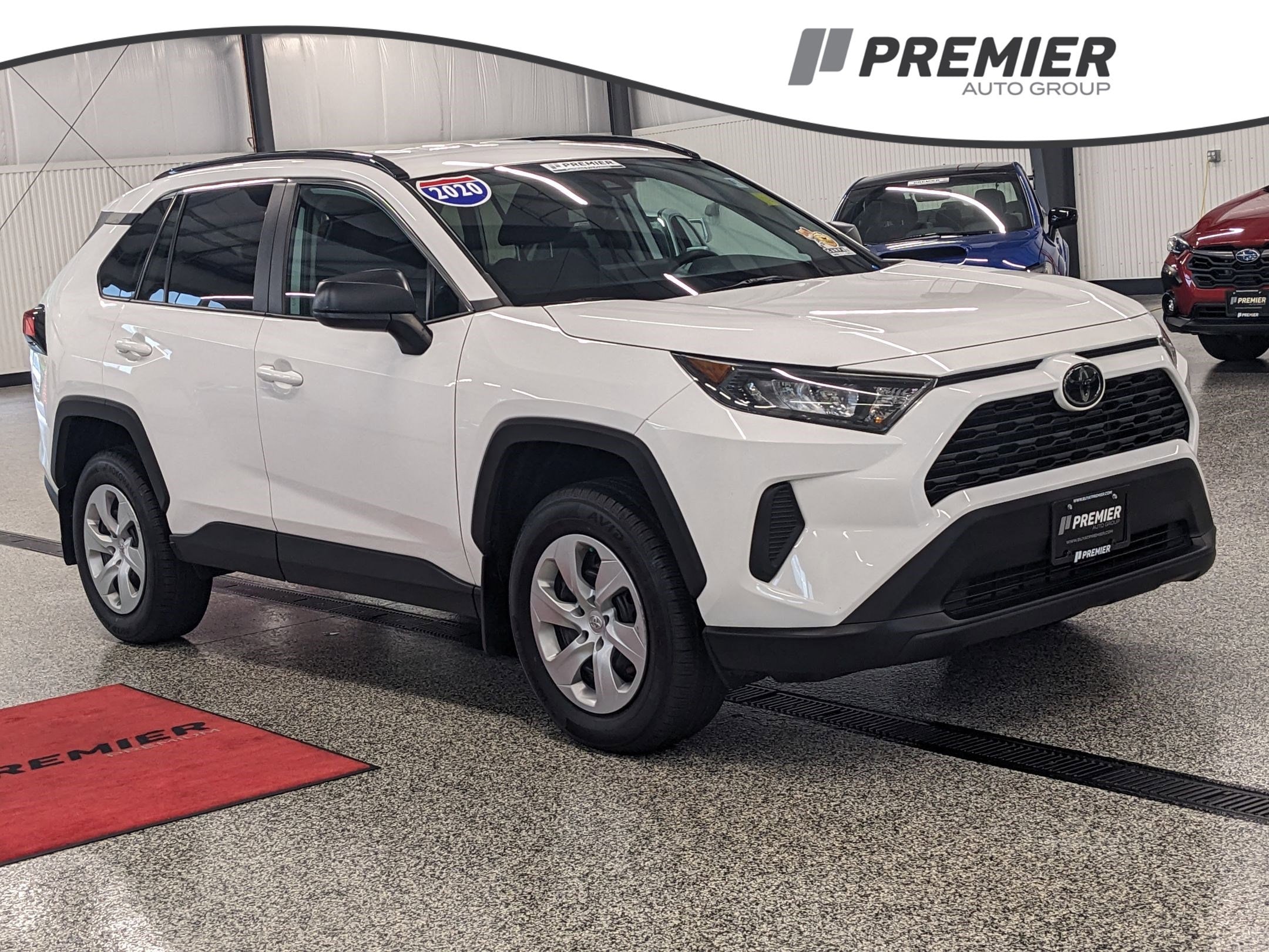2020 Toyota RAV4 LE