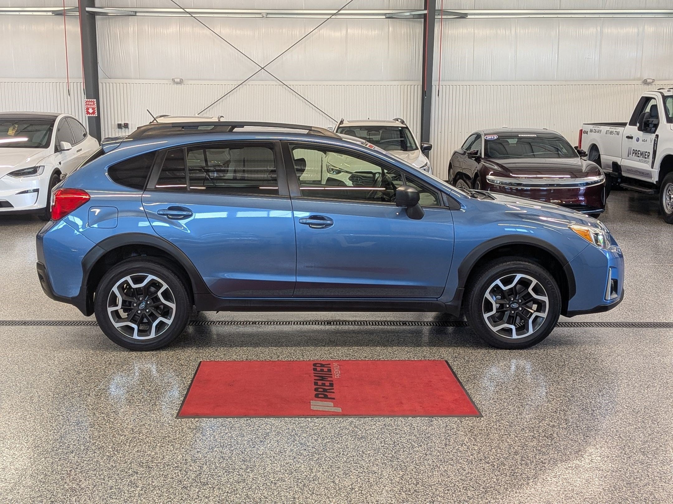 Used 2017 Subaru Crosstrek Base with VIN JF2GPAAC9HG265352 for sale in Branford, CT