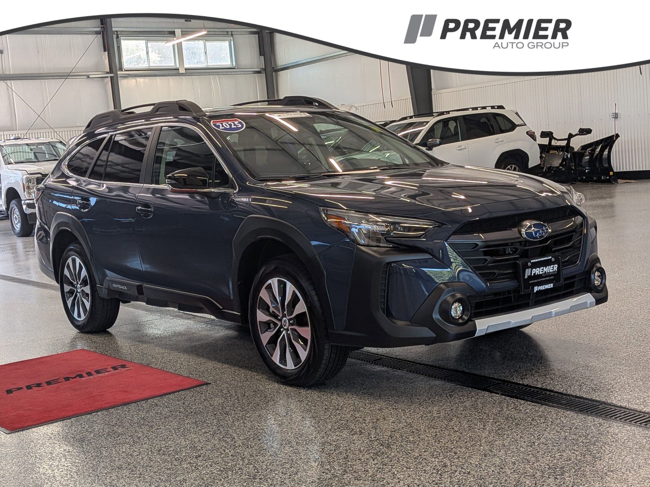 2025 Subaru Outback Limited's photo
