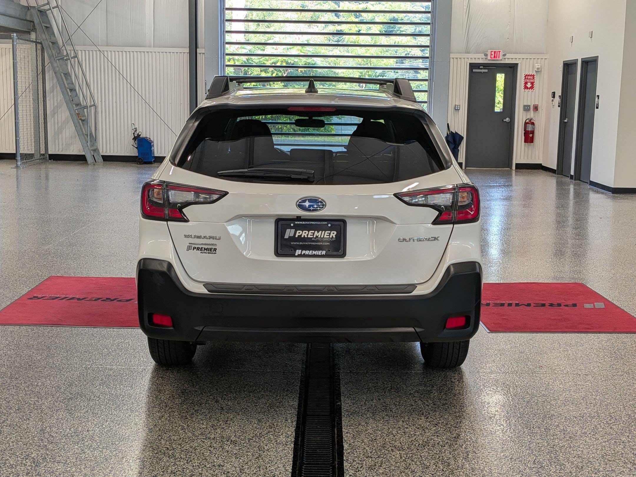 Used 2024 Subaru Outback Premium Sport Utility