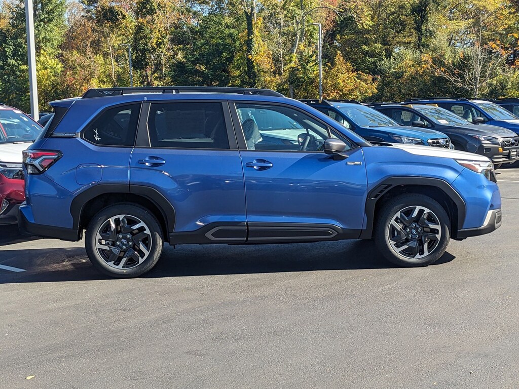 New 2025 Subaru Forester Hybrid Limited SUV