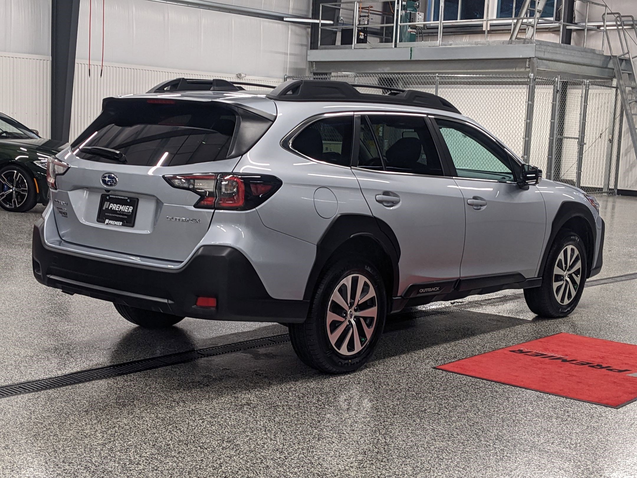 2024 Subaru Outback Premium photo 3