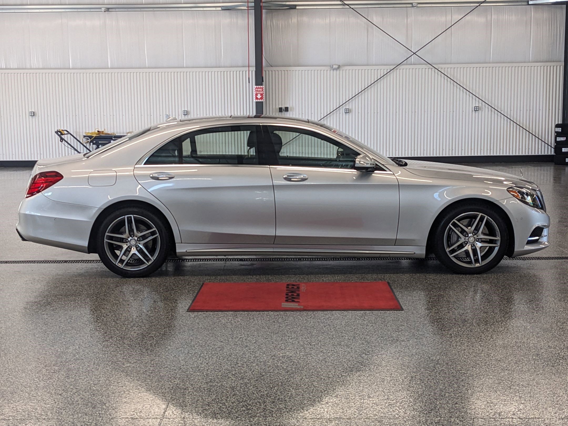 2016 Mercedes Benz S 550 photo 2