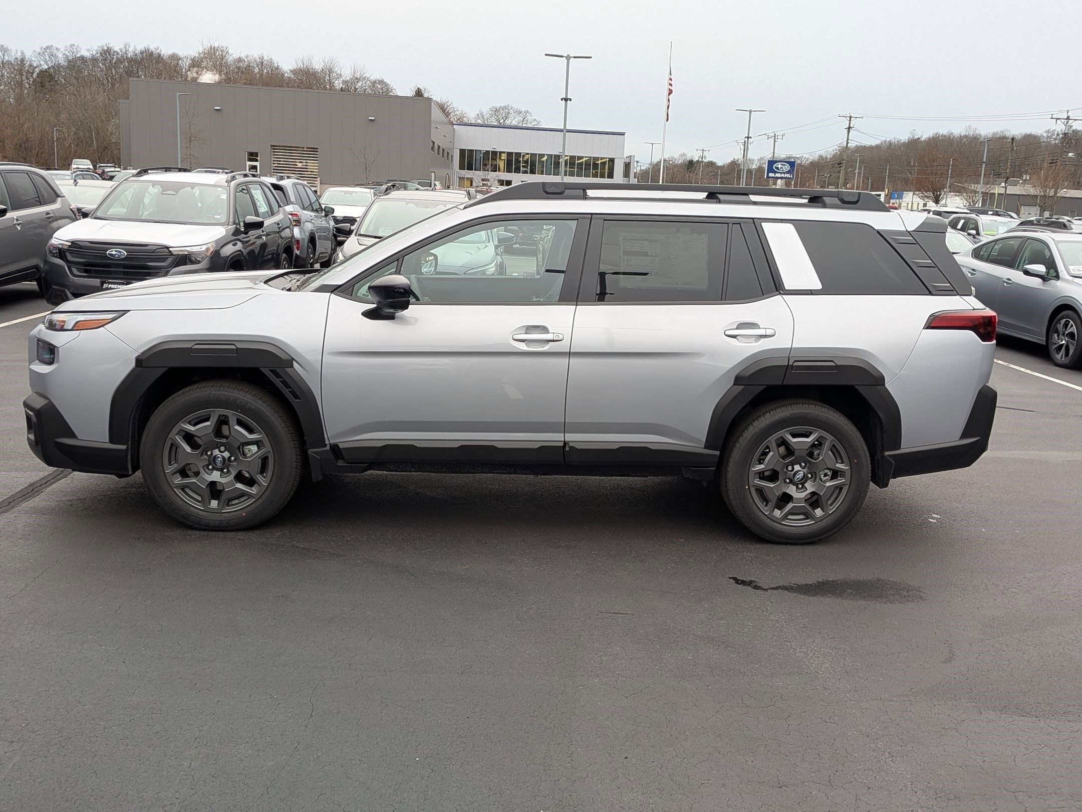 2026 Subaru Outback Premium - Photo 7