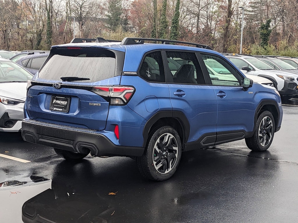 New 2025 Subaru Forester Limited Hybrid SUV
