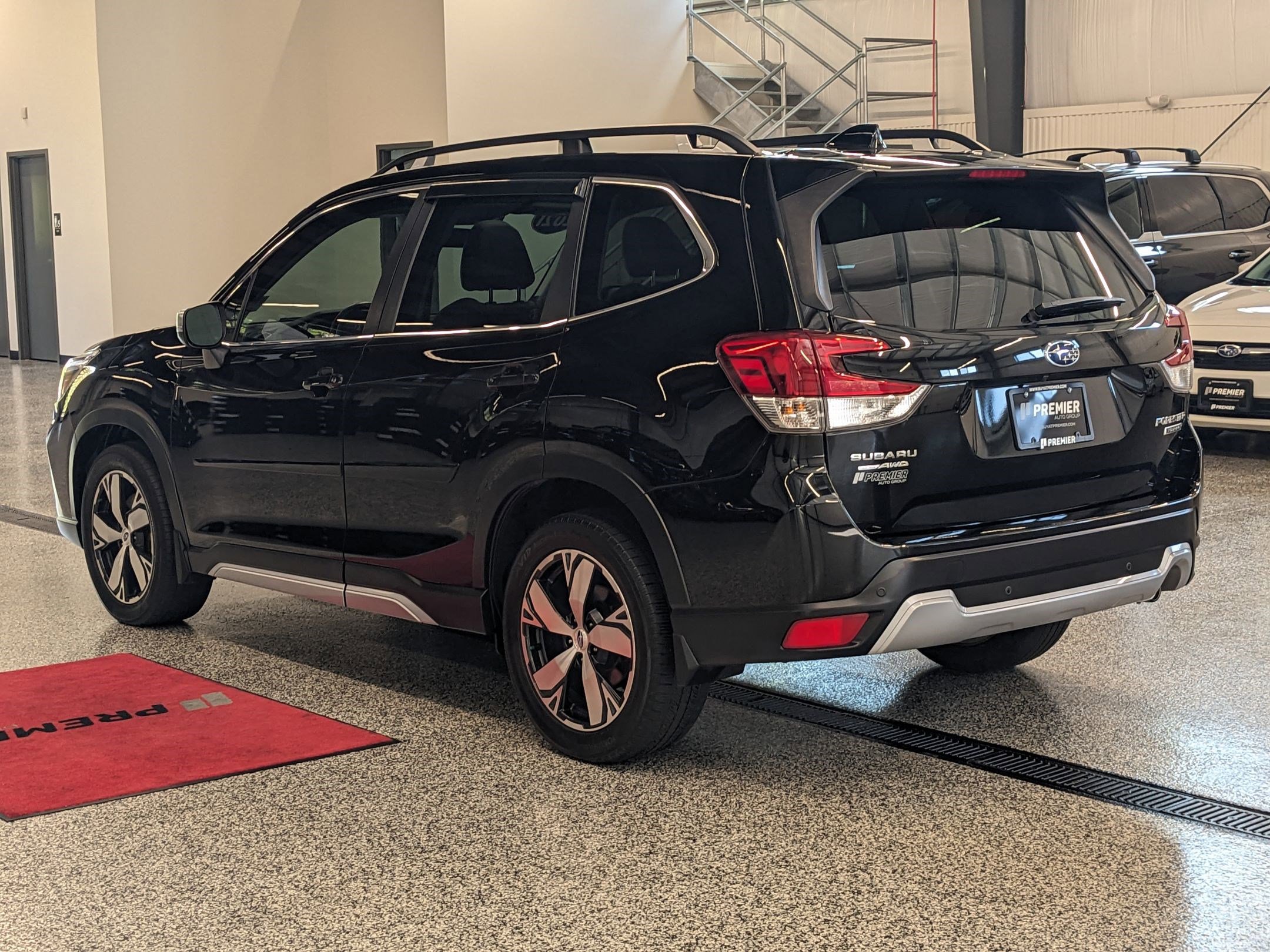 2021 Subaru Forester Touring photo 4
