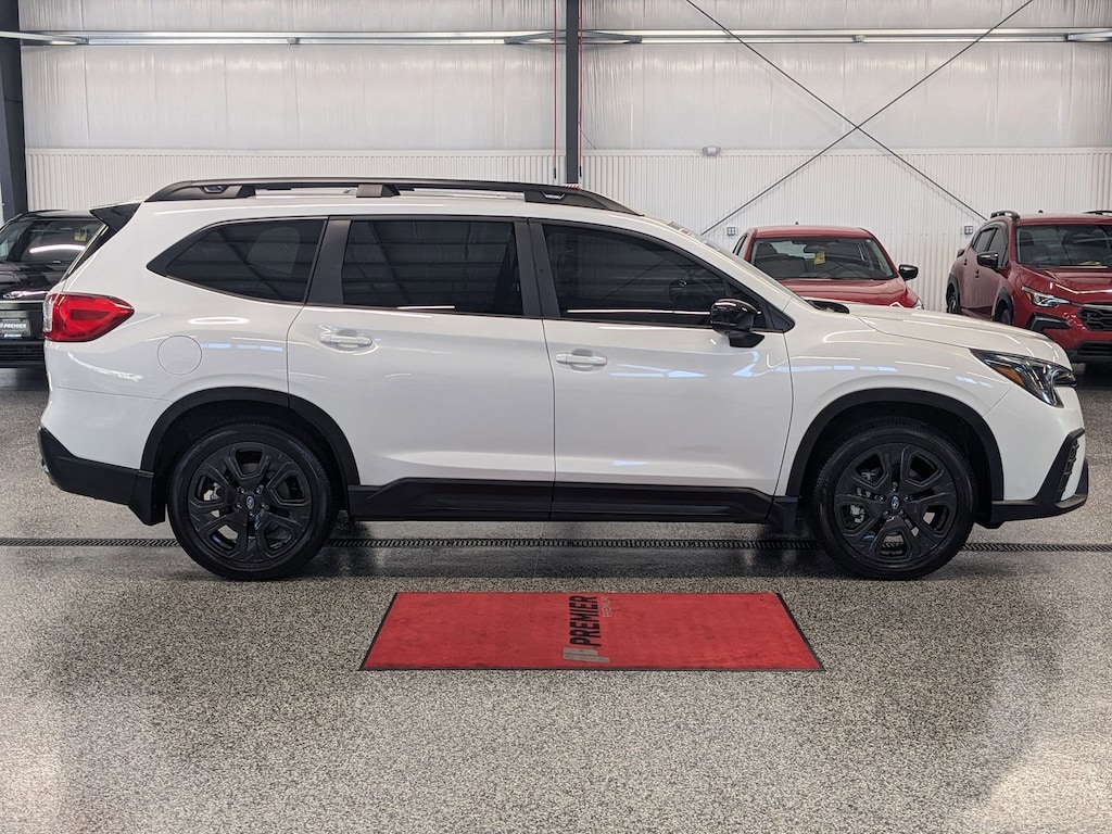 Certified 2025 Subaru Ascent Onyx Edition Touring Sport Utility
