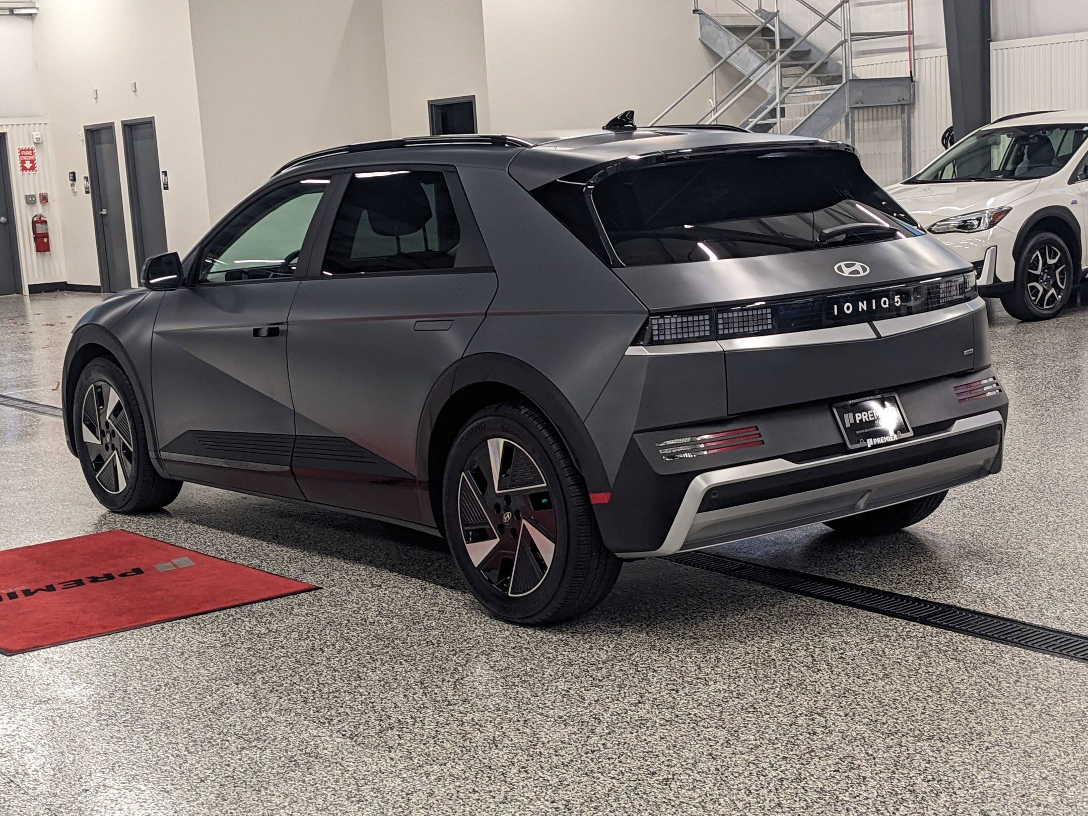 2025 Hyundai Ioniq 5 SEL photo 4