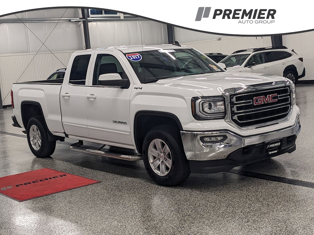 Used 2017 GMC Sierra 1500 SLE Extended Cab Pickup