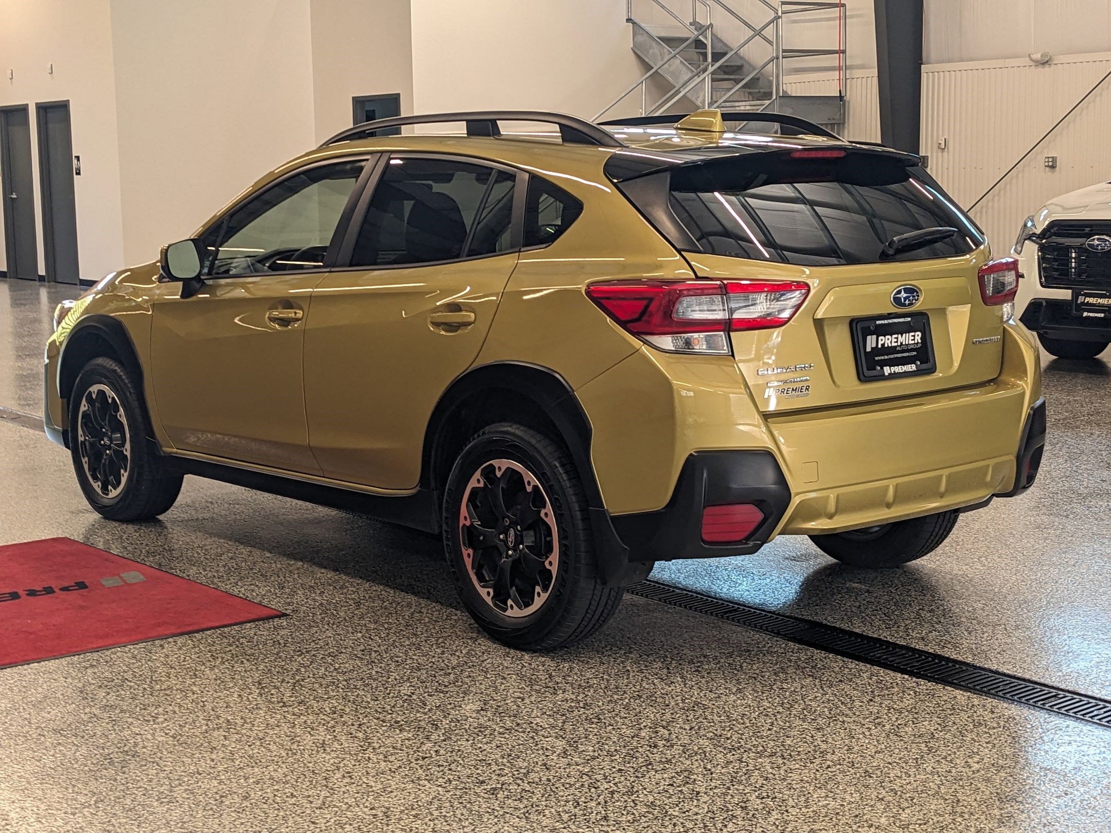2023 Subaru Crosstrek Premium photo 4