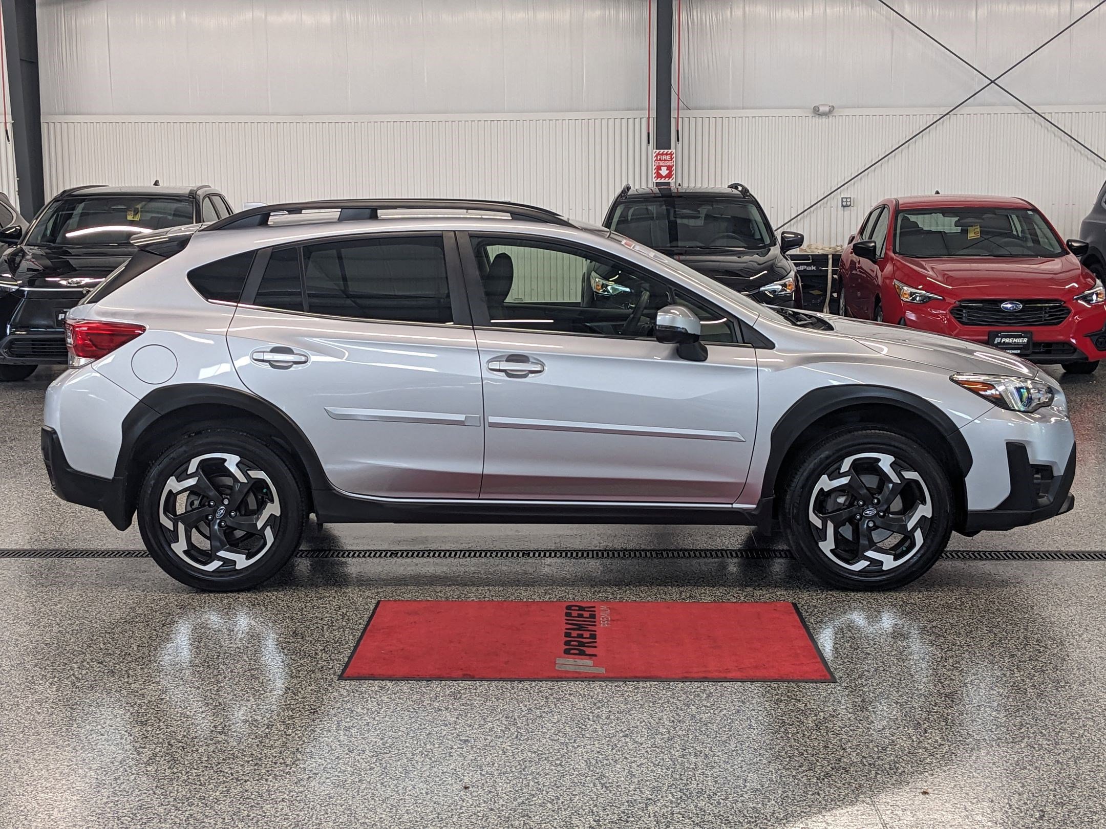 2022 Subaru Crosstrek Limited photo 2