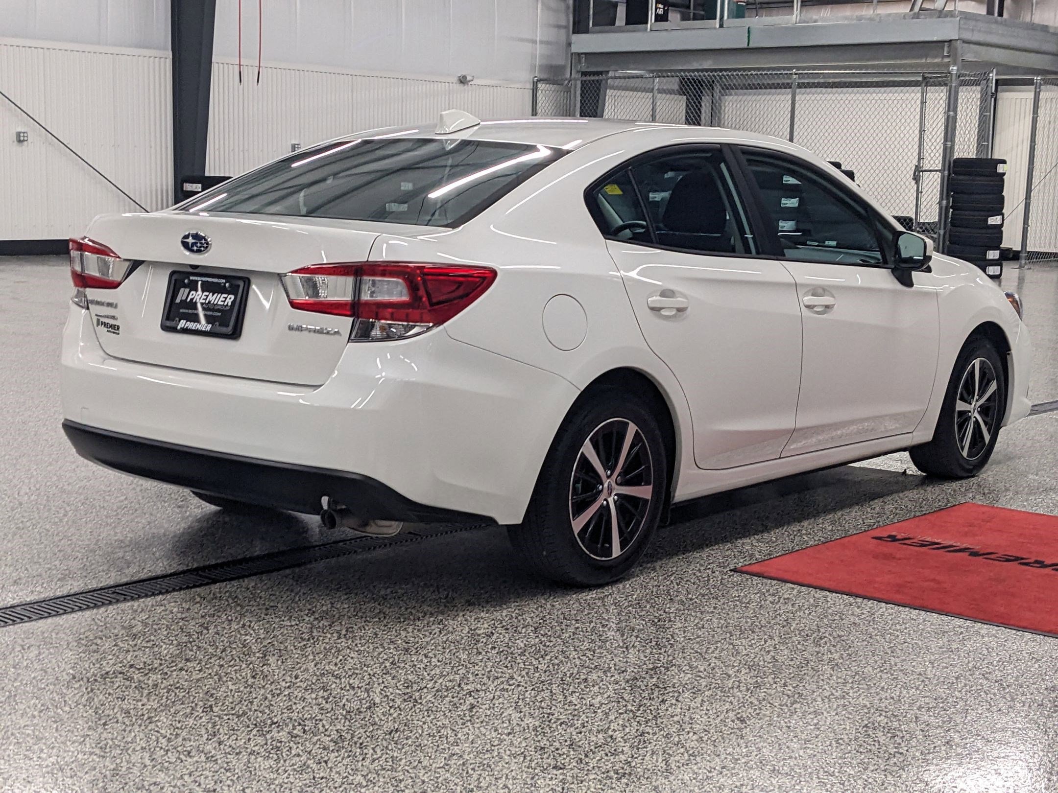 2021 Subaru Impreza Premium photo 2