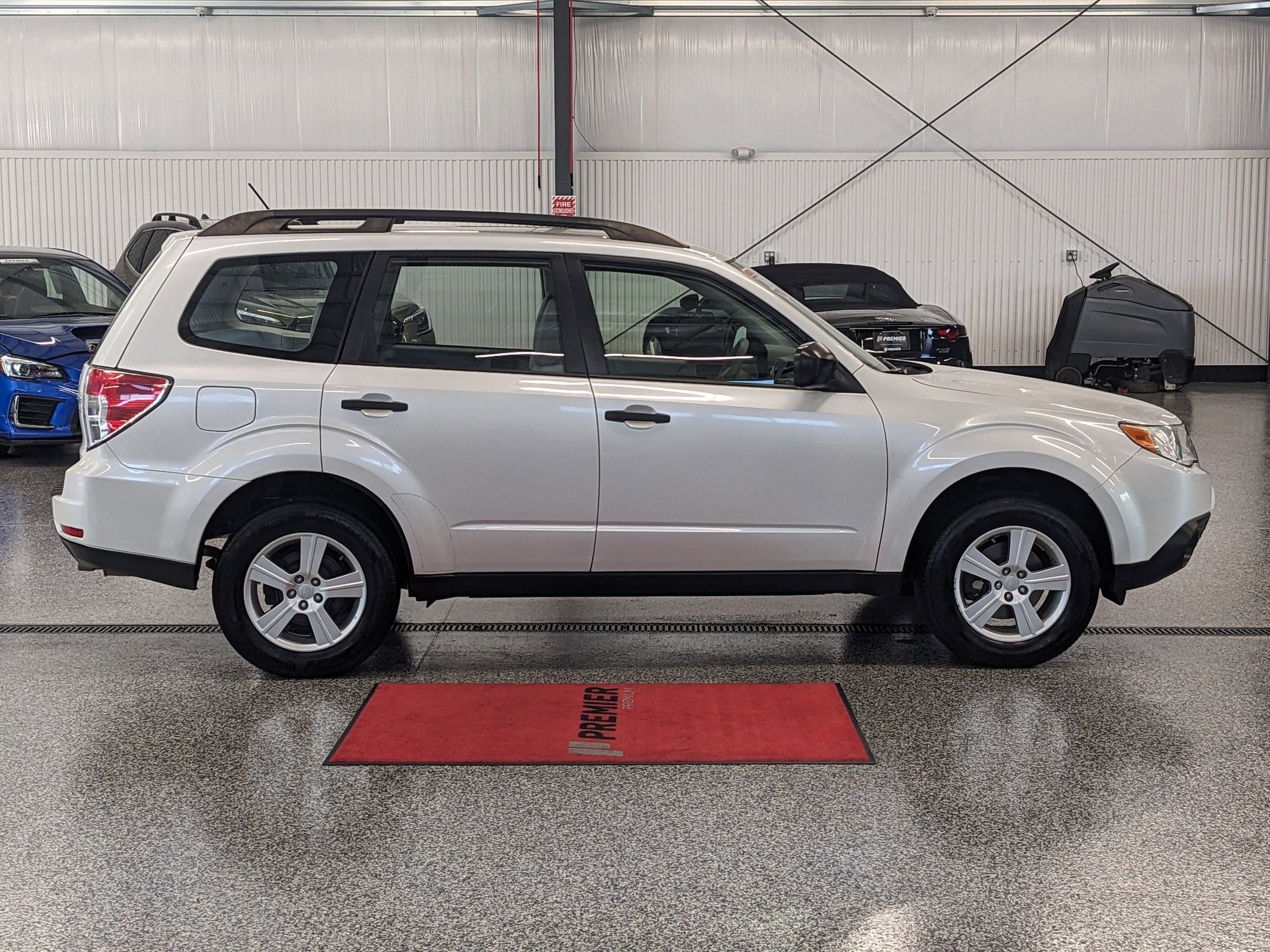 Used 2013 Subaru Forester X with VIN JF2SHABC9DH439978 for sale in Branford, CT