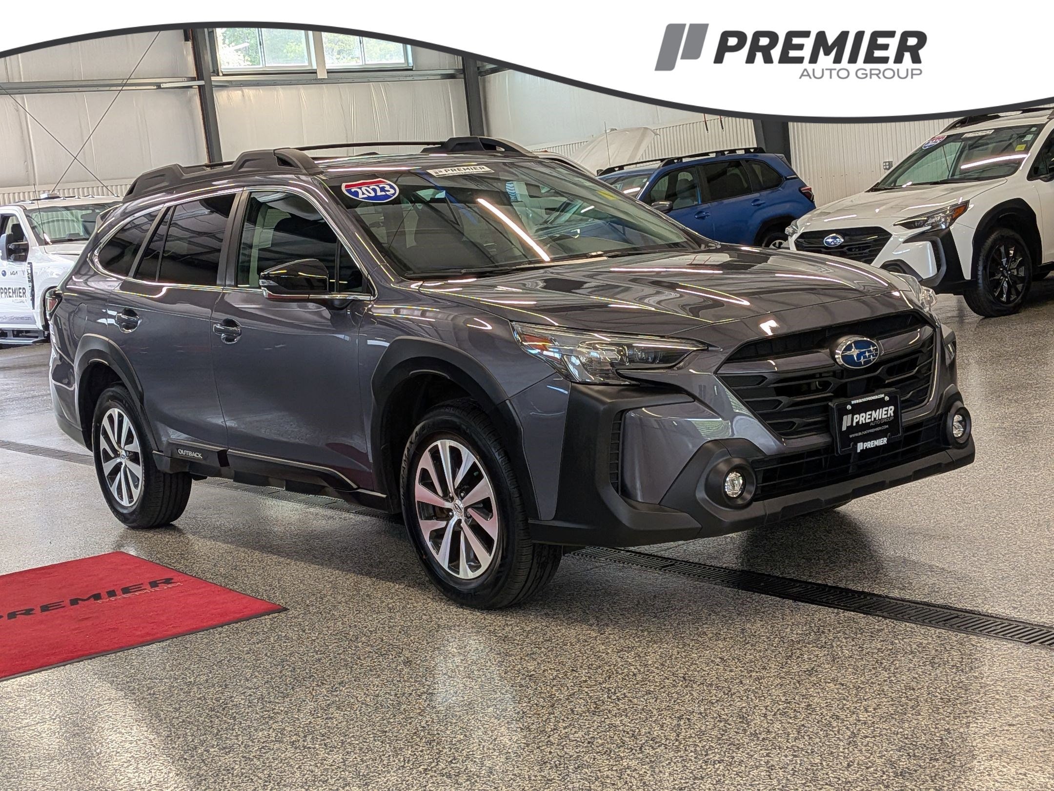 2023 Subaru Outback Premium's photo