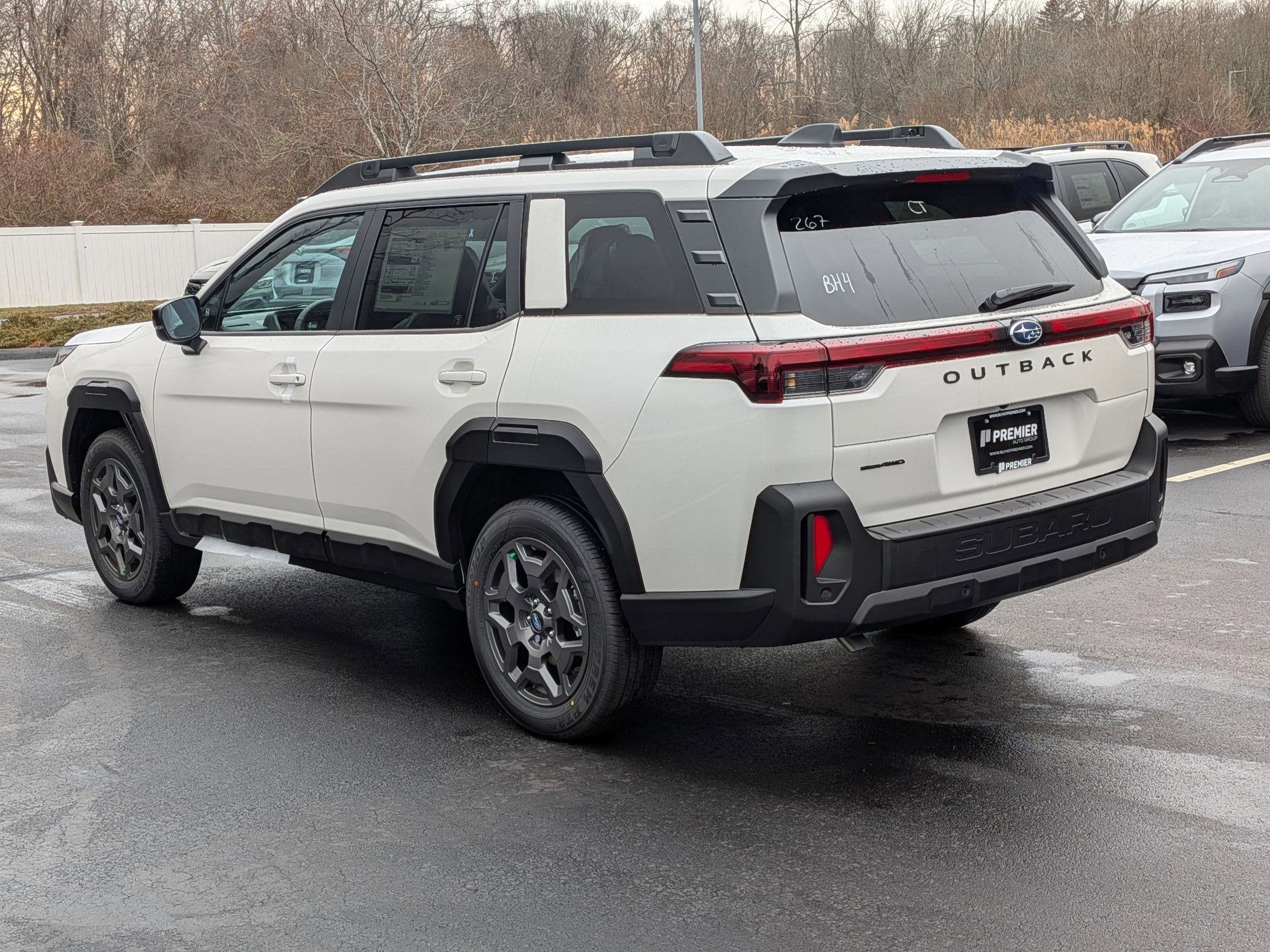 2026 Subaru Outback Premium - Photo 6