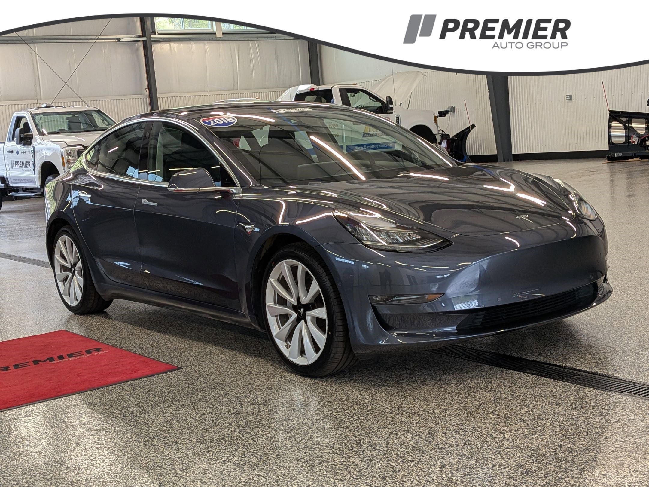 2018 Tesla Model 3 Long Range Dual Motor All-Wheel Drive's photo