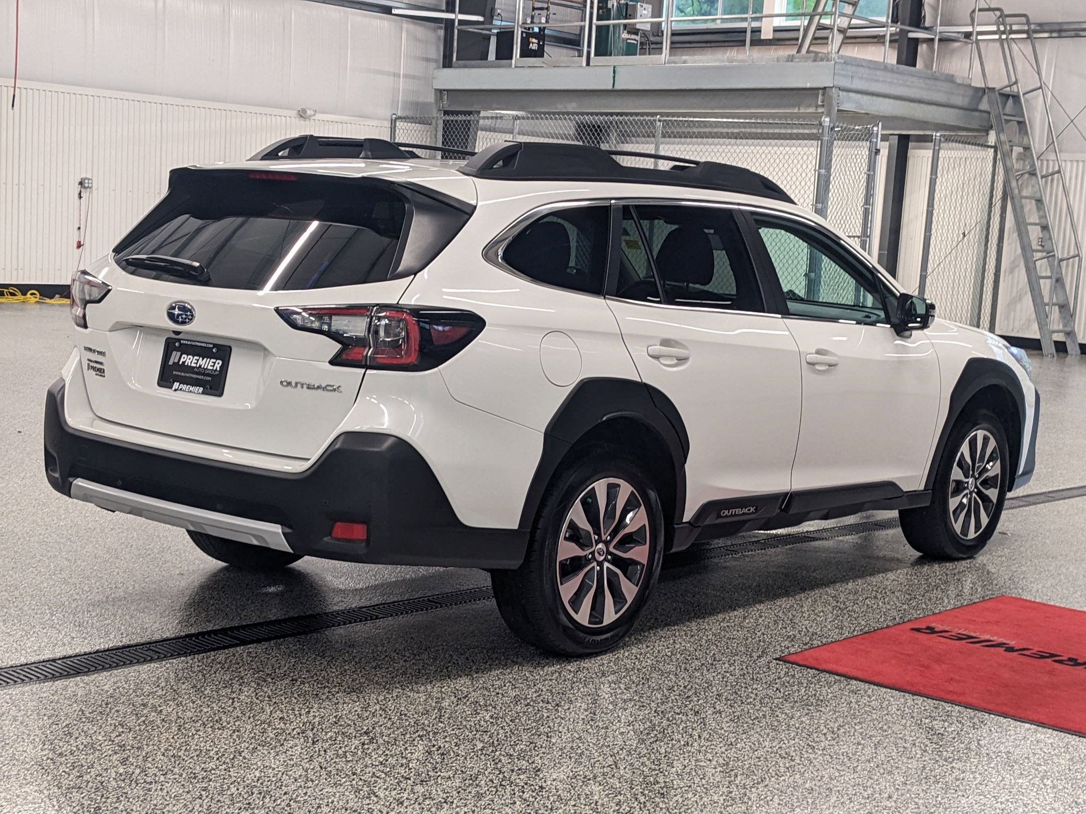 2024 Subaru Outback Limited Sport photo 3