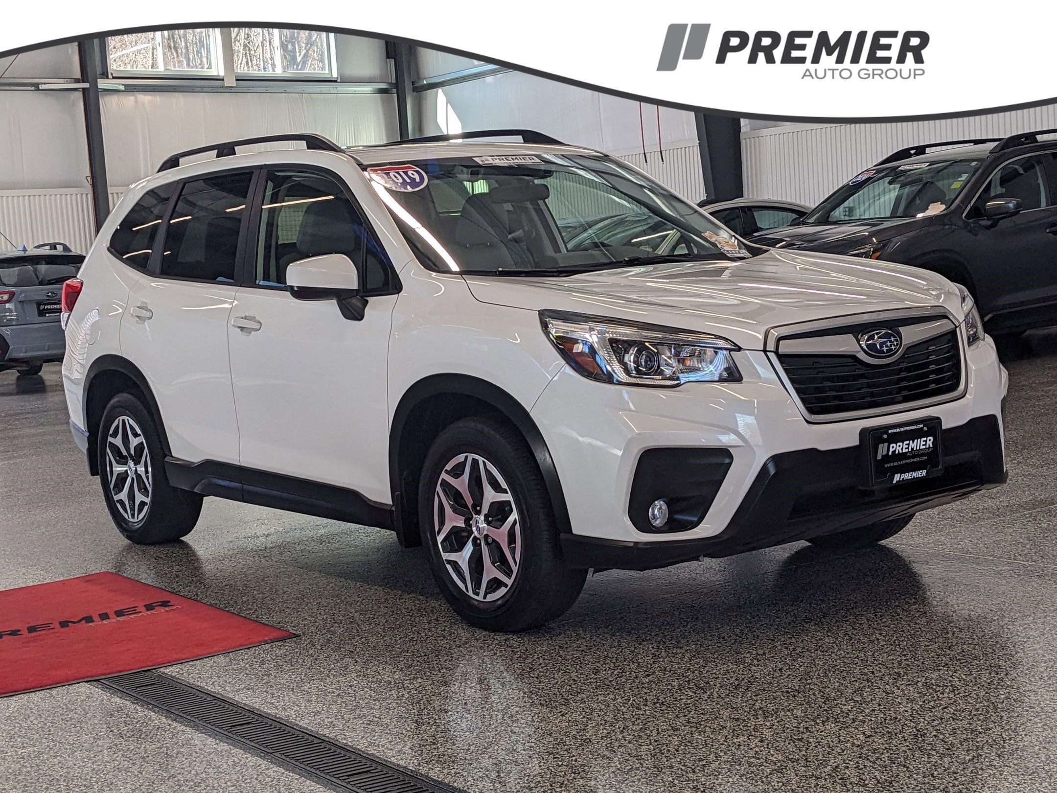 2019 Subaru Forester Premium's photo
