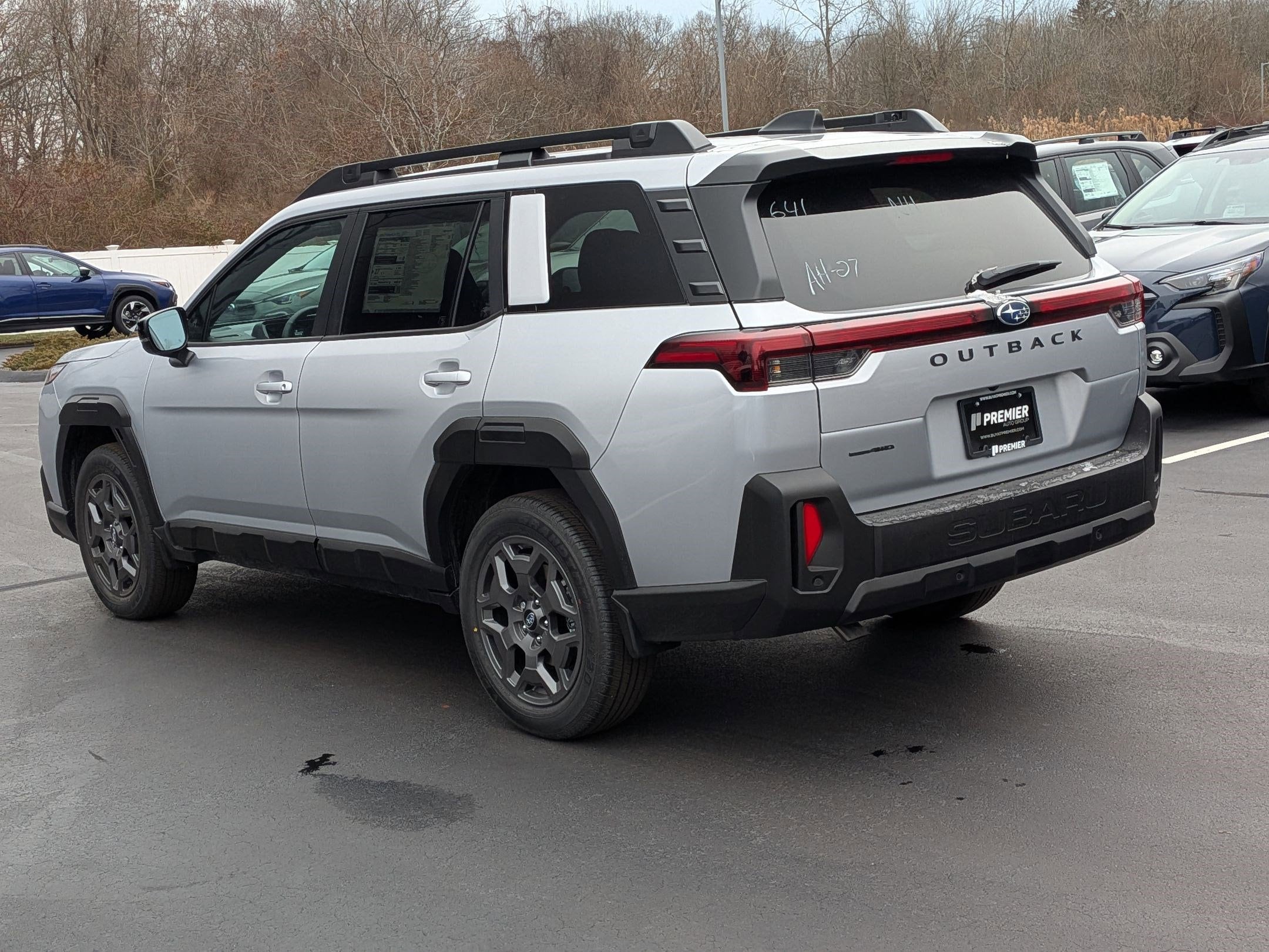 2026 Subaru Outback Premium - Photo 6