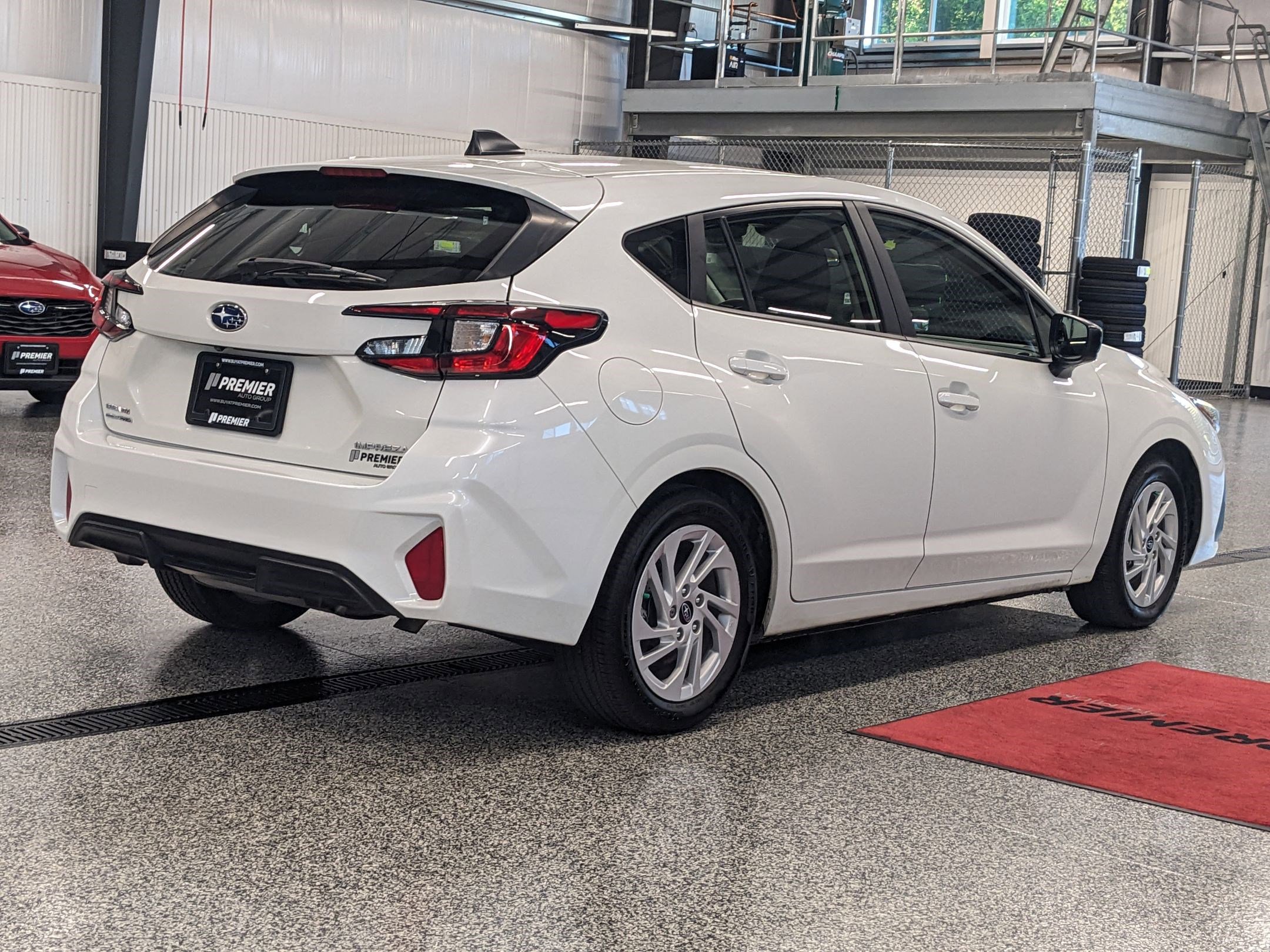 2024 Subaru Impreza Base photo 3