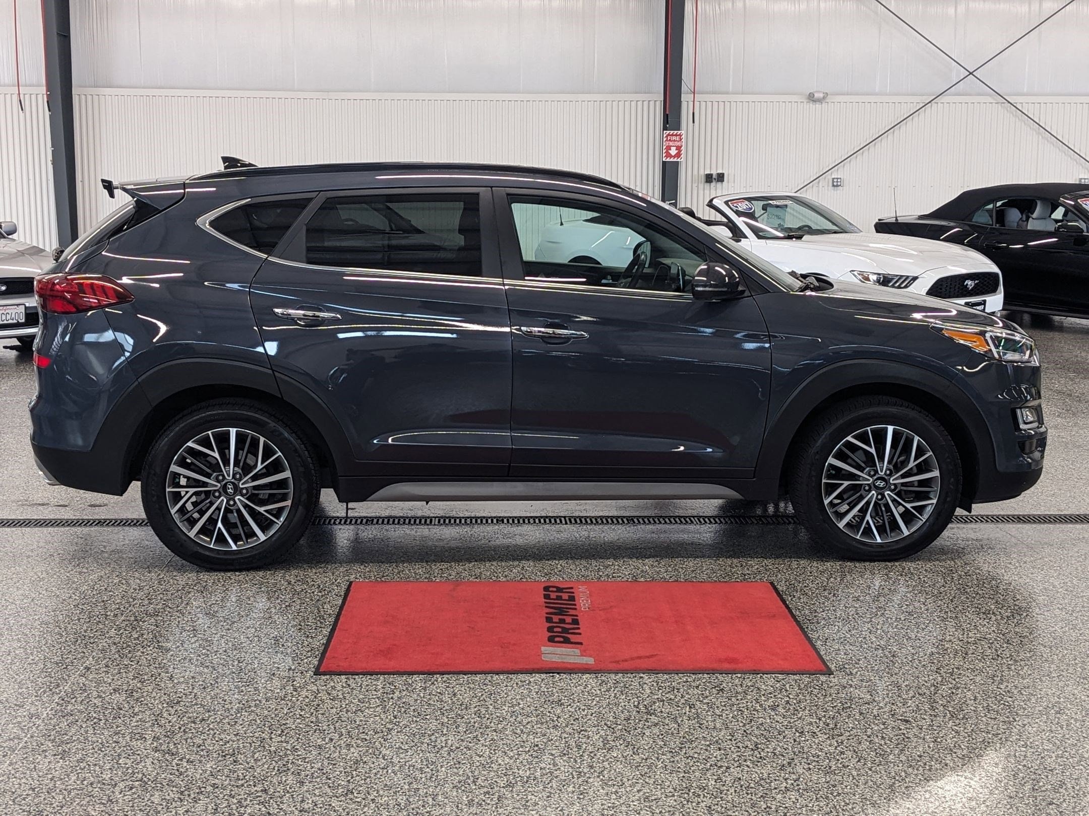 Used 2019 Hyundai Tucson Ultimate with VIN KM8J3CAL3KU981096 for sale in Branford, CT