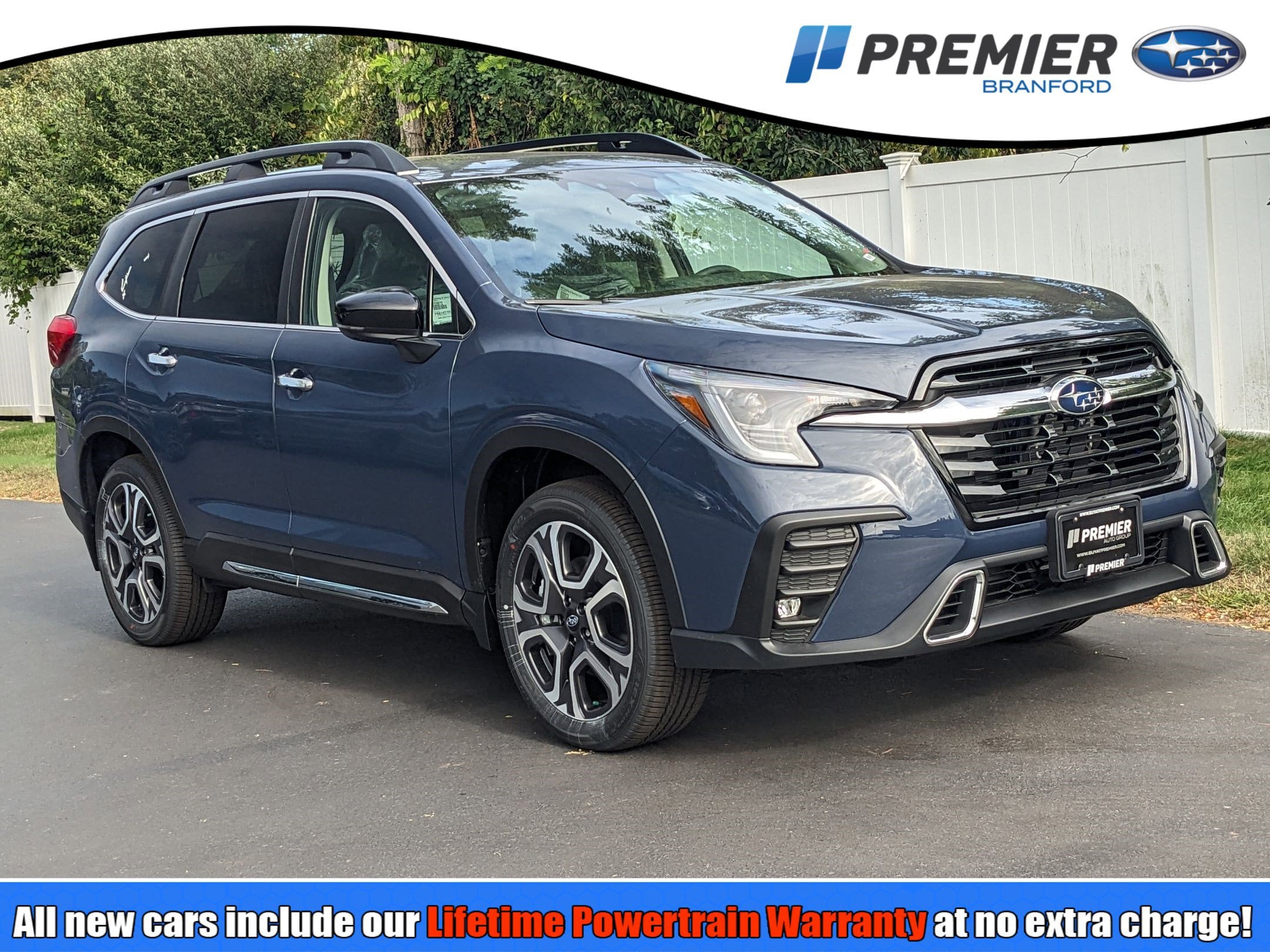 2025 Subaru Ascent Touring's photo