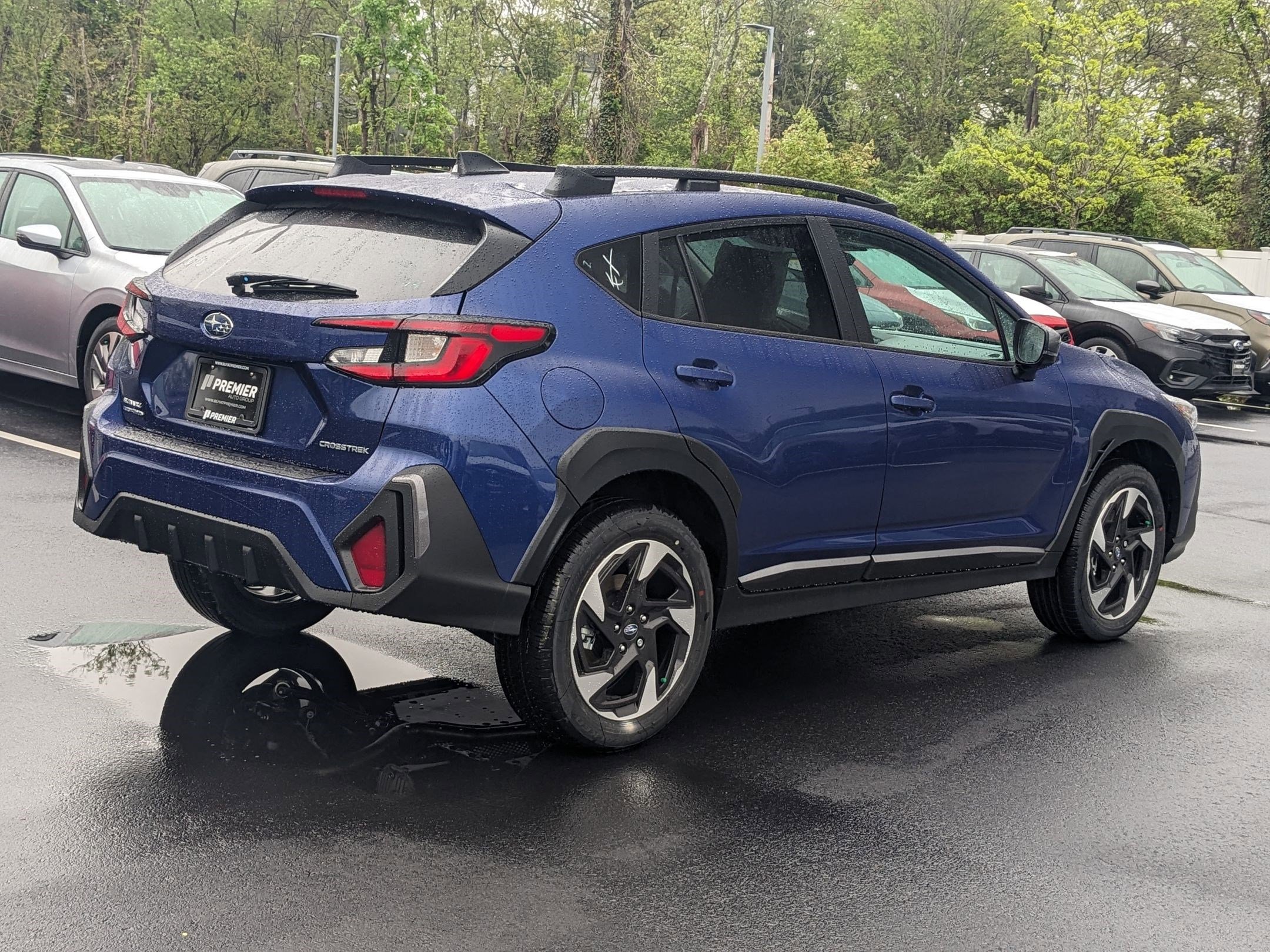 2025 Subaru Crosstrek Limited photo 3