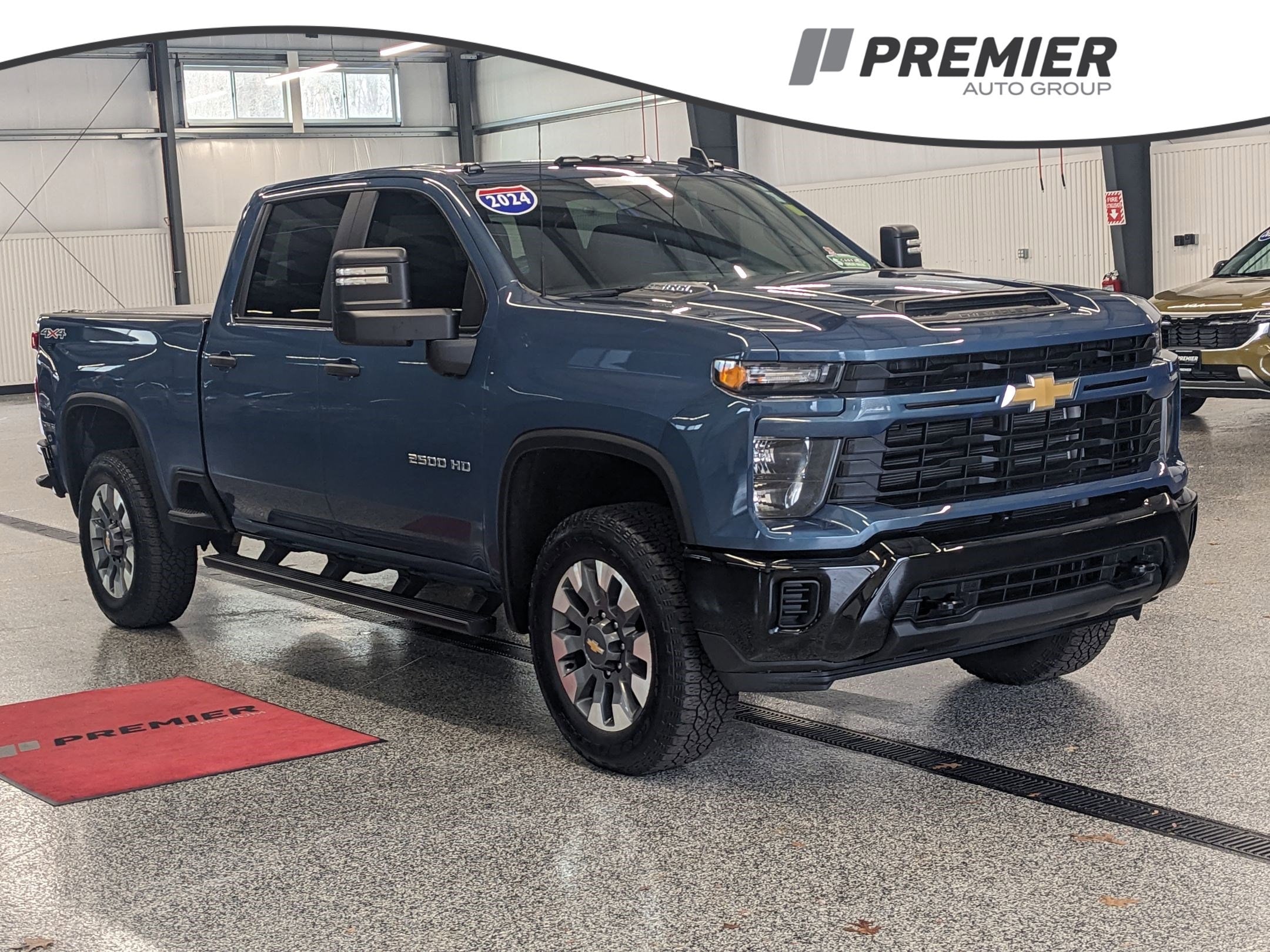 2024 Chevrolet Silverado 2500HD Custom's photo