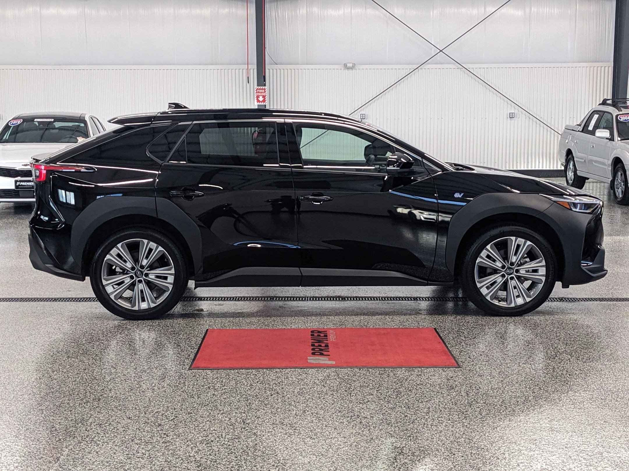 2024 Subaru Solterra Limited photo 2