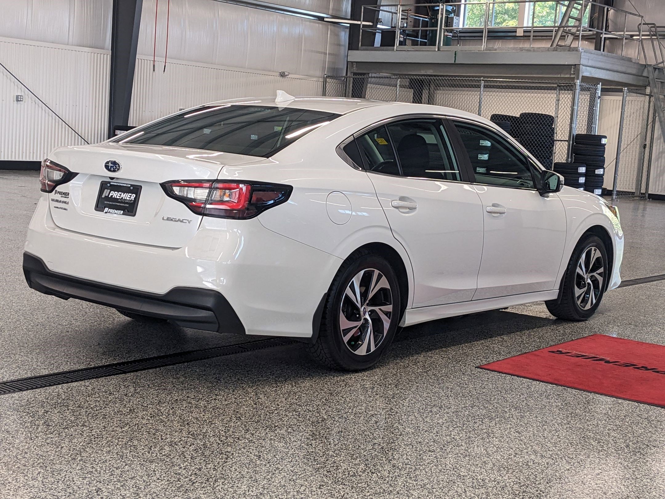 2022 Subaru Legacy Premium photo 3