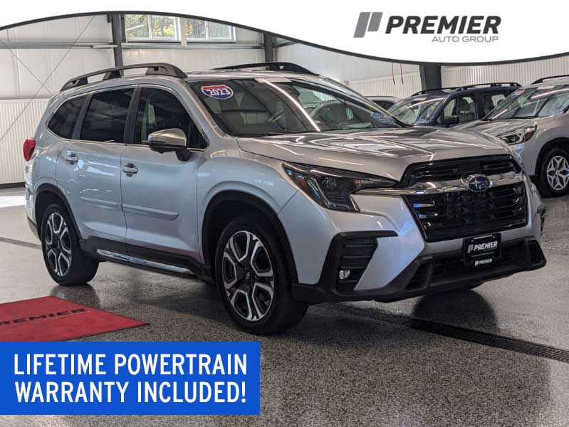 2023 Subaru Ascent Limited's photo