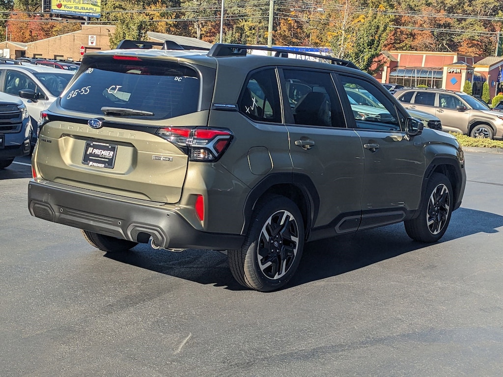 New 2025 Subaru Forester Hybrid Limited SUV