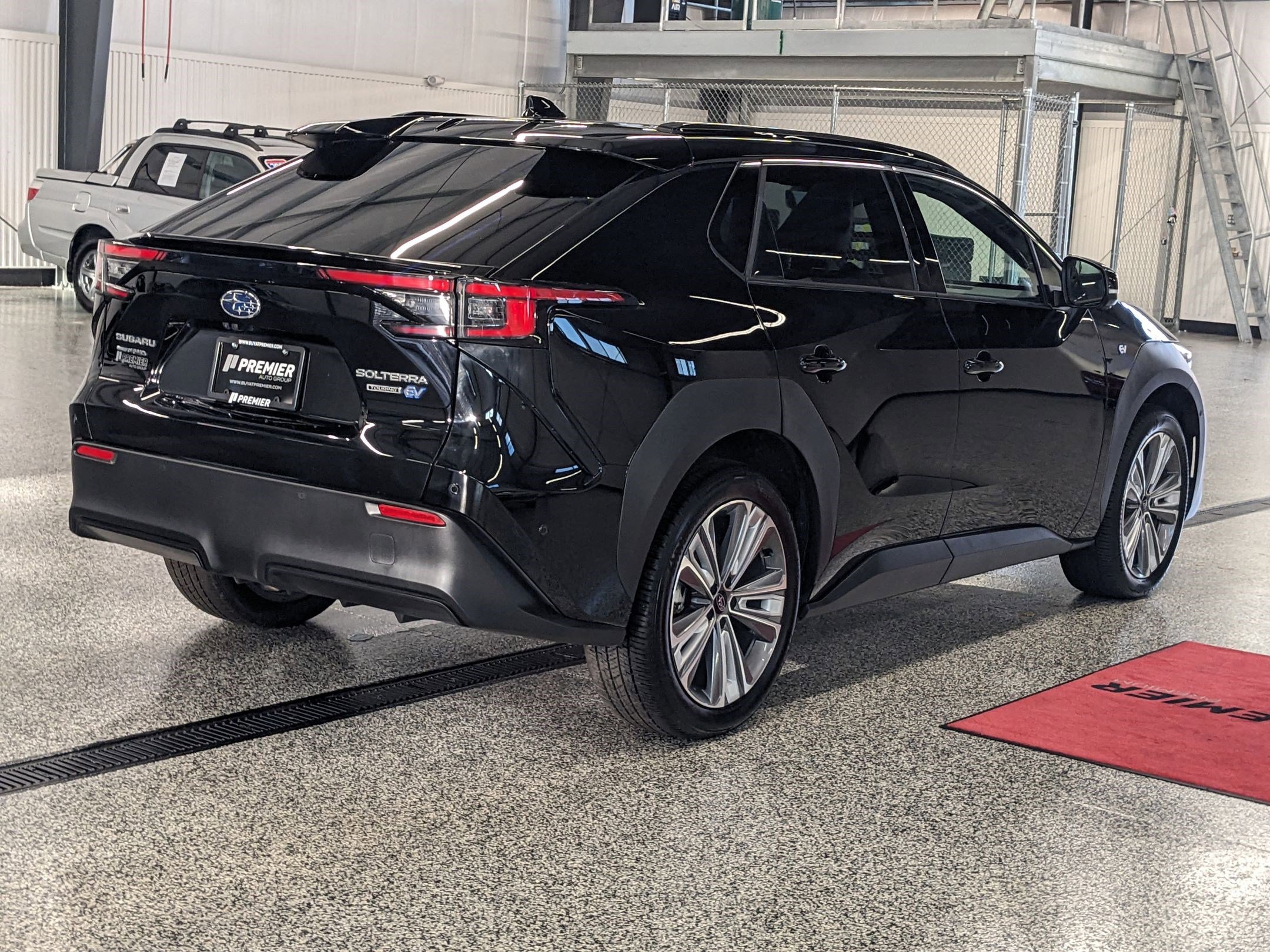 2024 Subaru Solterra Limited photo 3