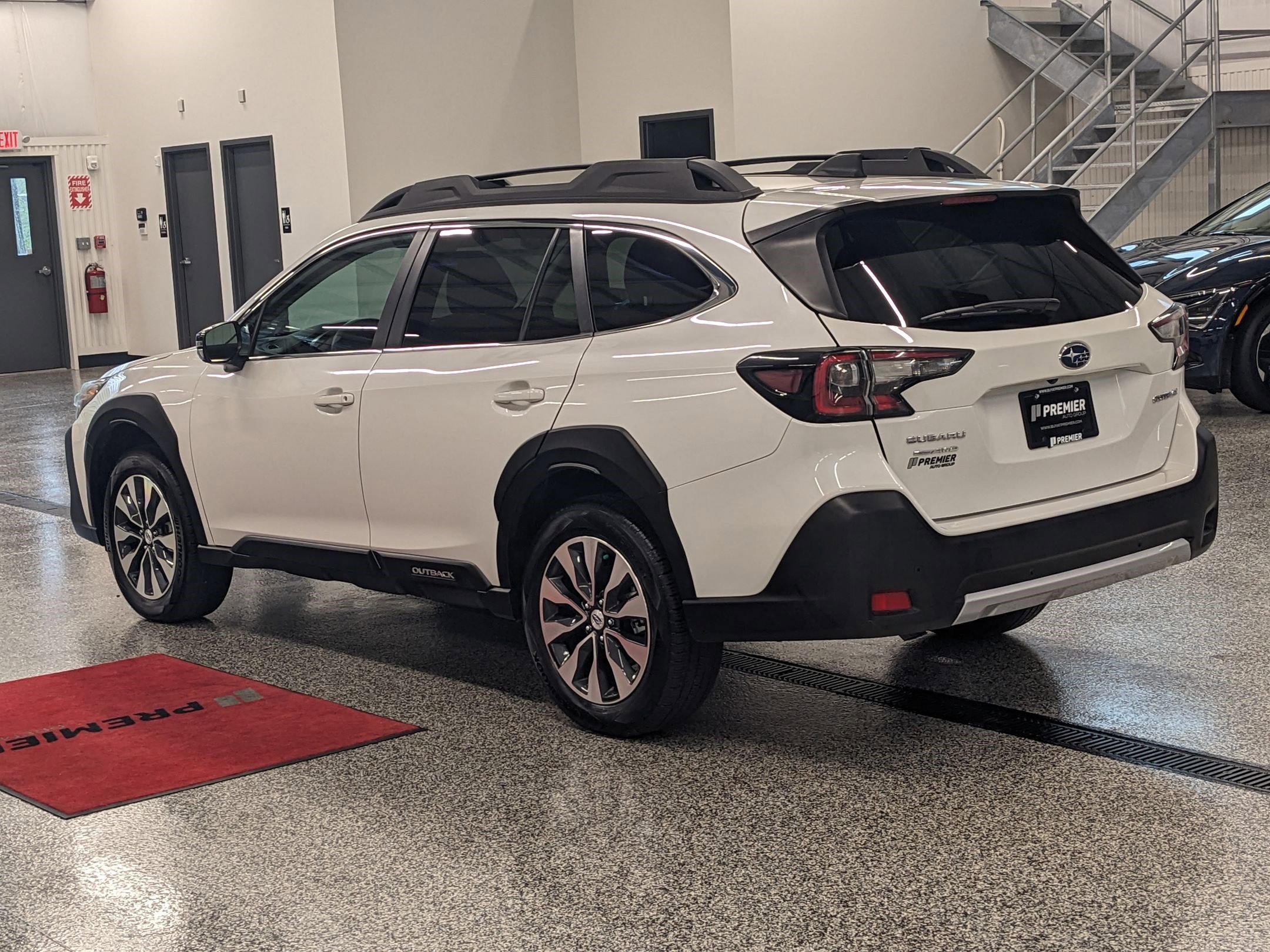 2024 Subaru Outback Limited Sport photo 4