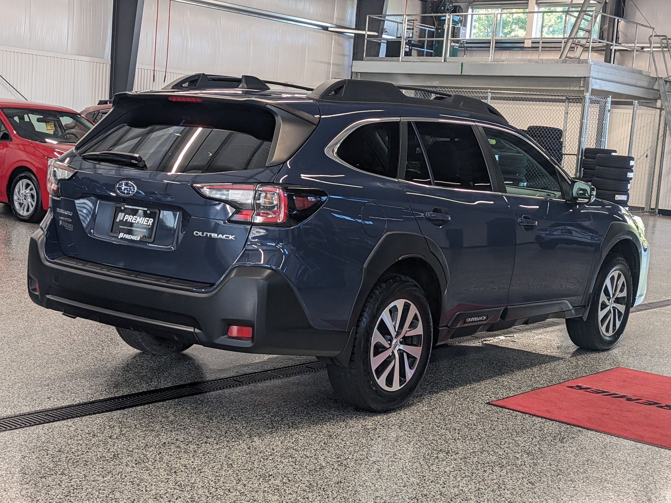 2023 Subaru Outback Premium photo 2