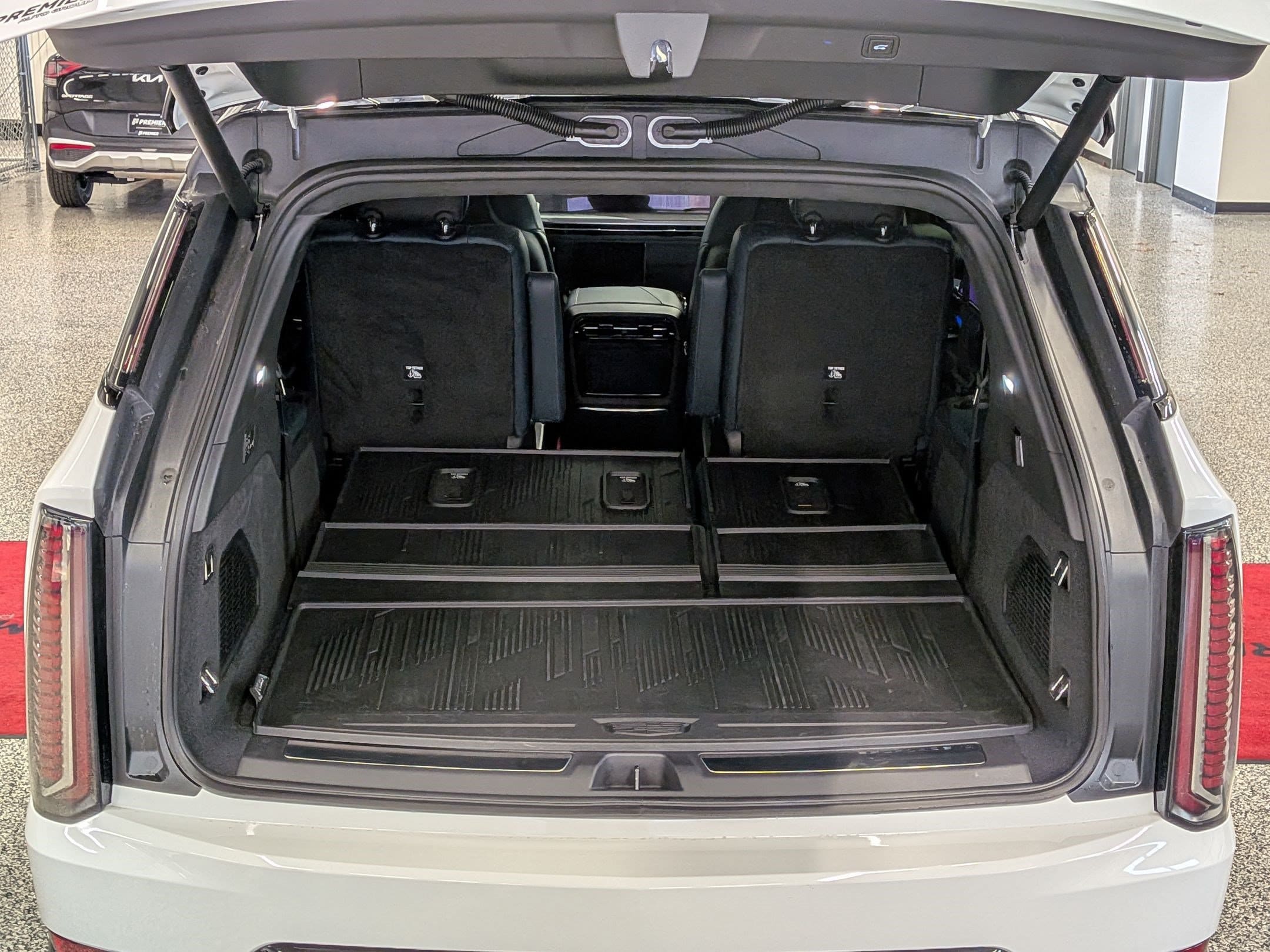 2025 Cadillac Escalade IQ Sport 2 - Photo 30