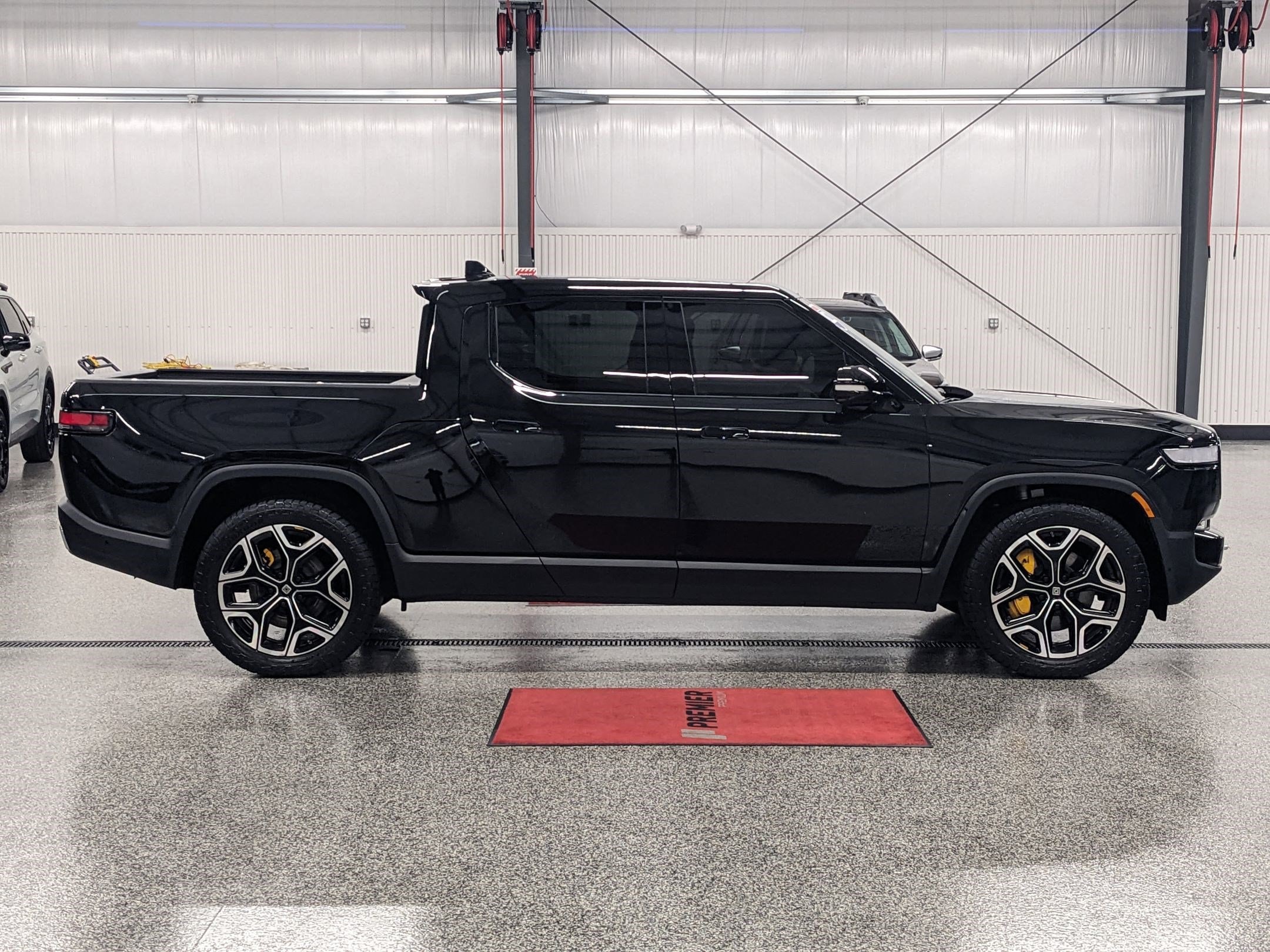 Used 2022 Rivian R1T Adventure with VIN 7FCTGAAA3NN007843 for sale in Branford, CT