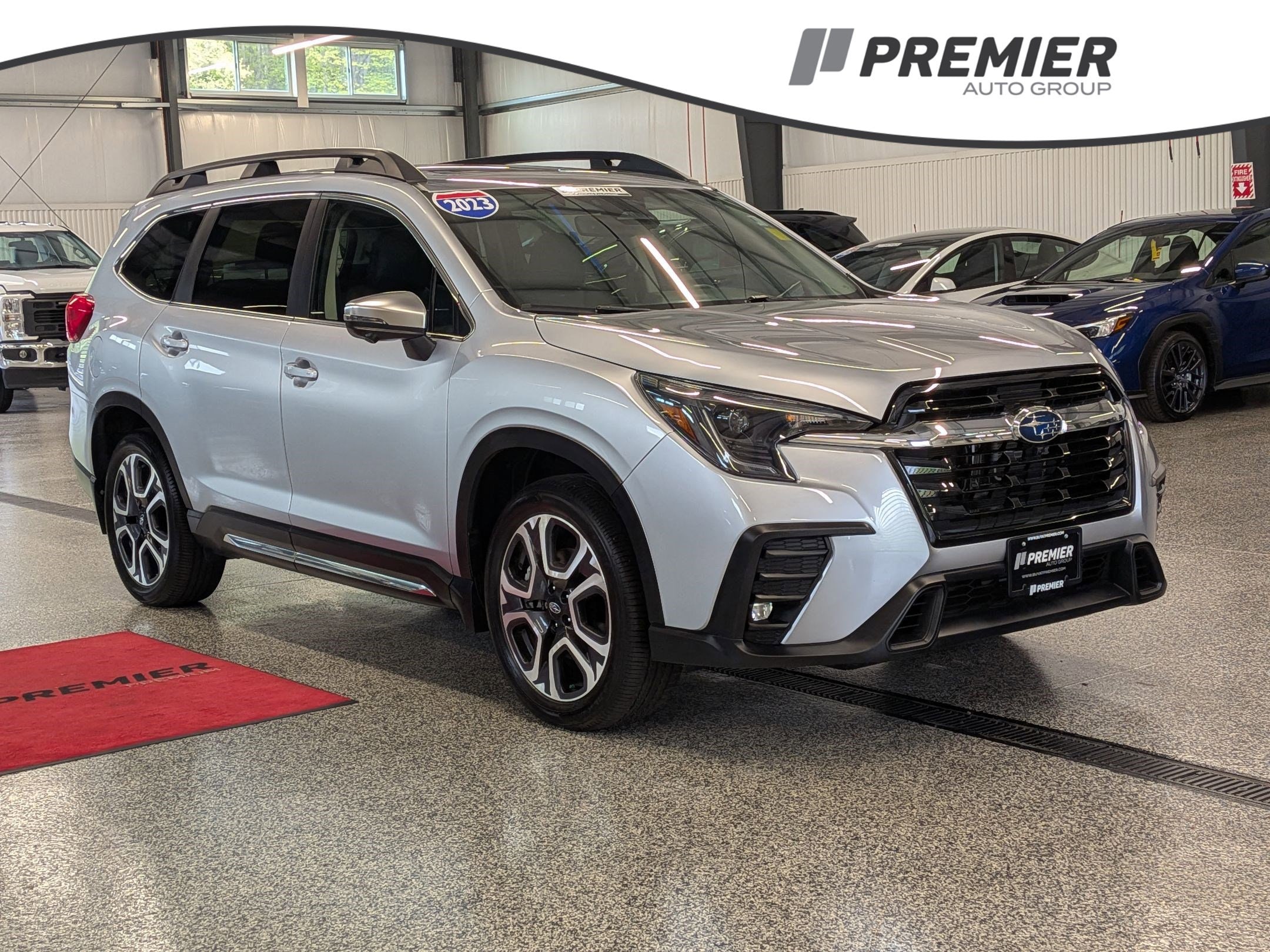 2023 Subaru Ascent Limited 7 Passenger's photo