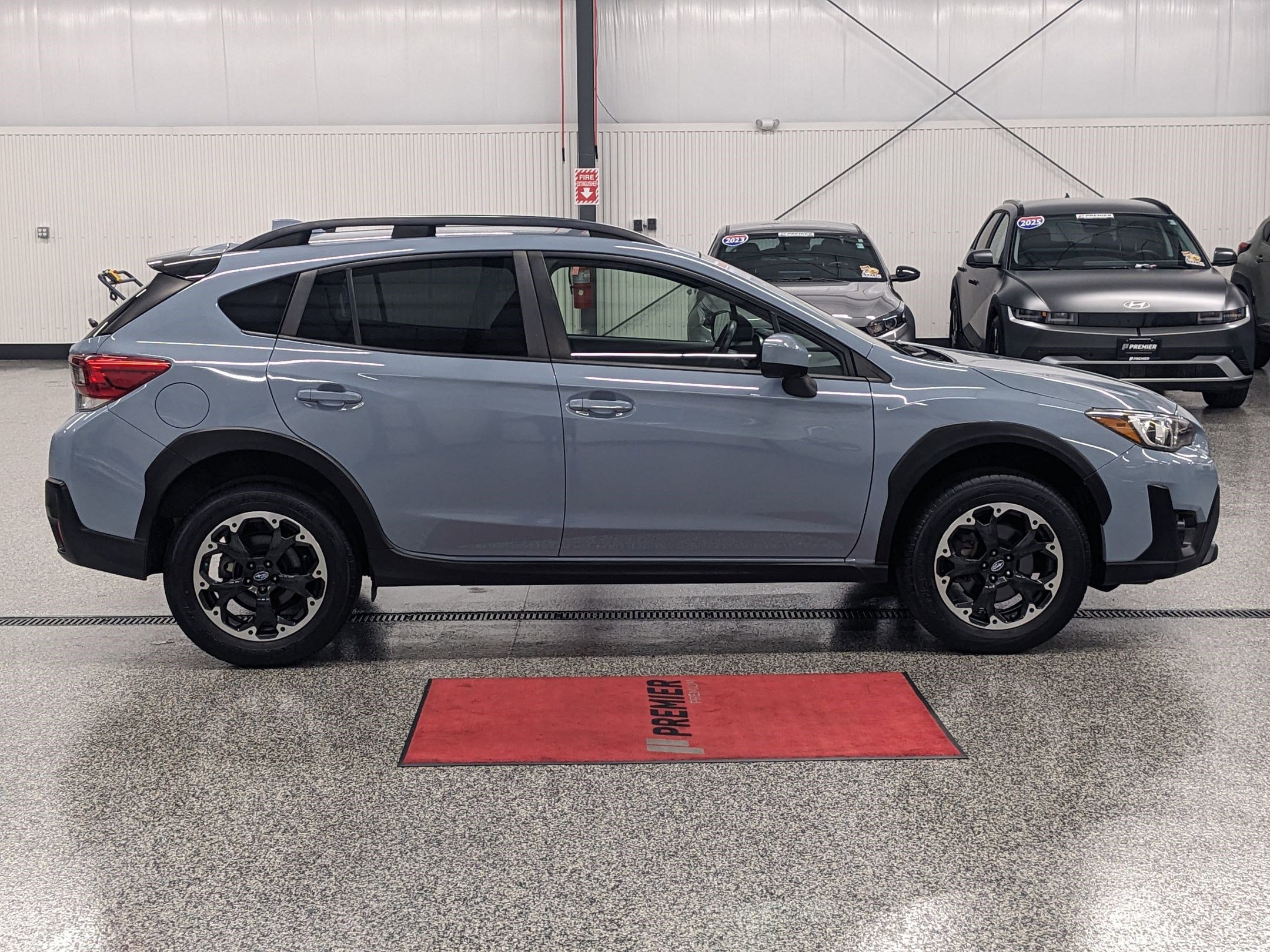 2021 Subaru Crosstrek Premium photo 2