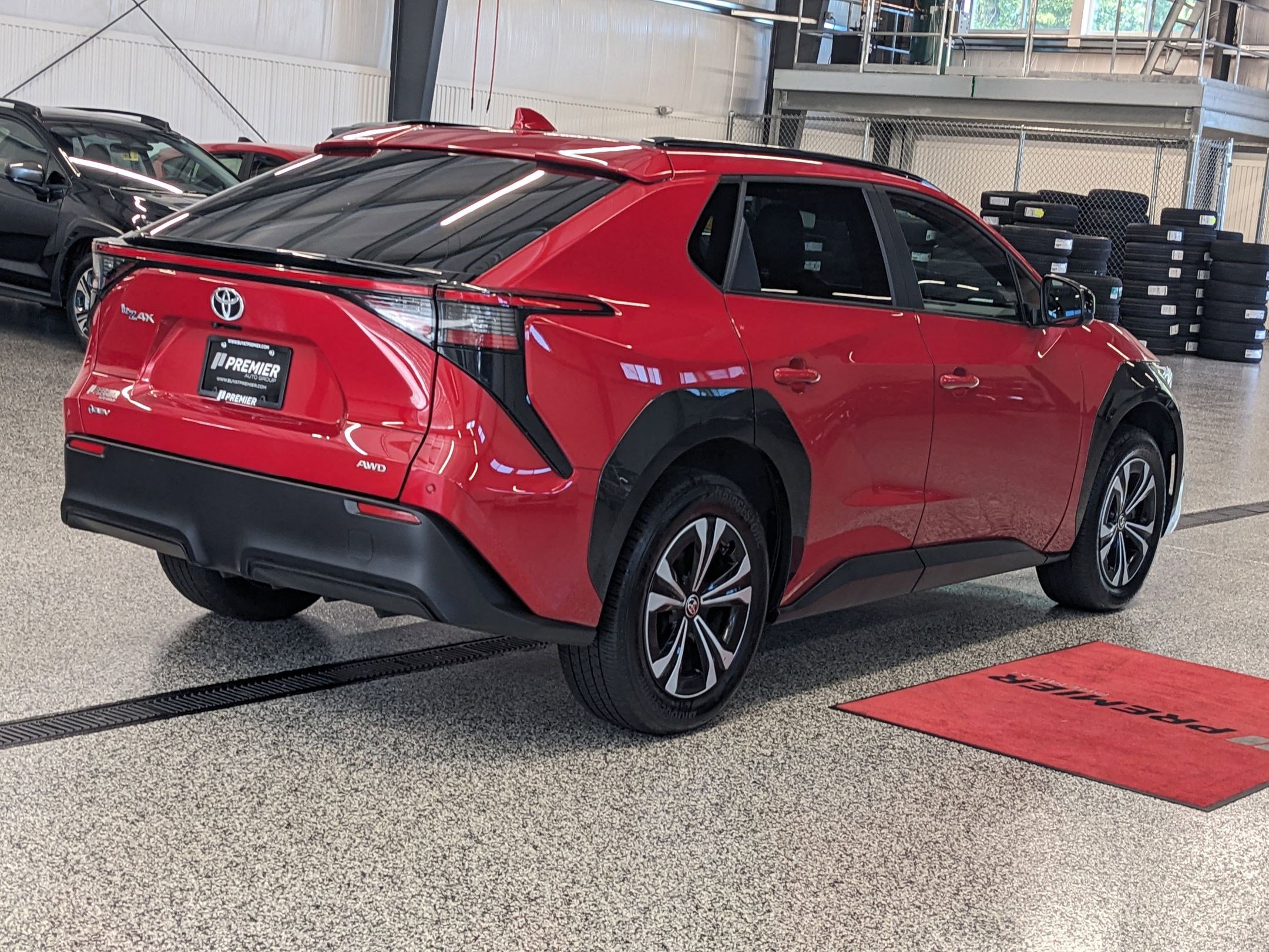 2024 Toyota bZ4X XLE photo 3