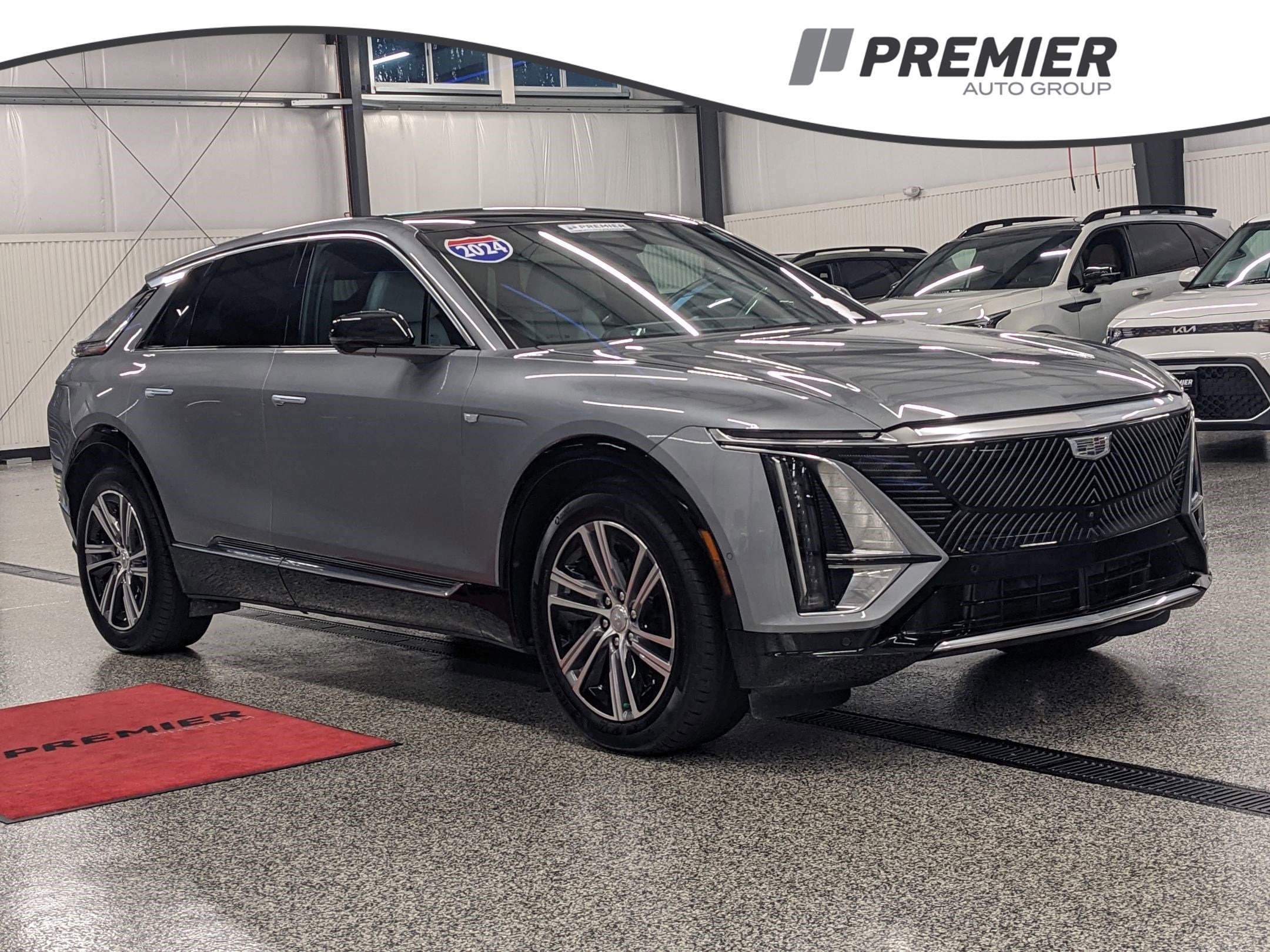 2024 Cadillac LYRIQ Luxury 1's photo