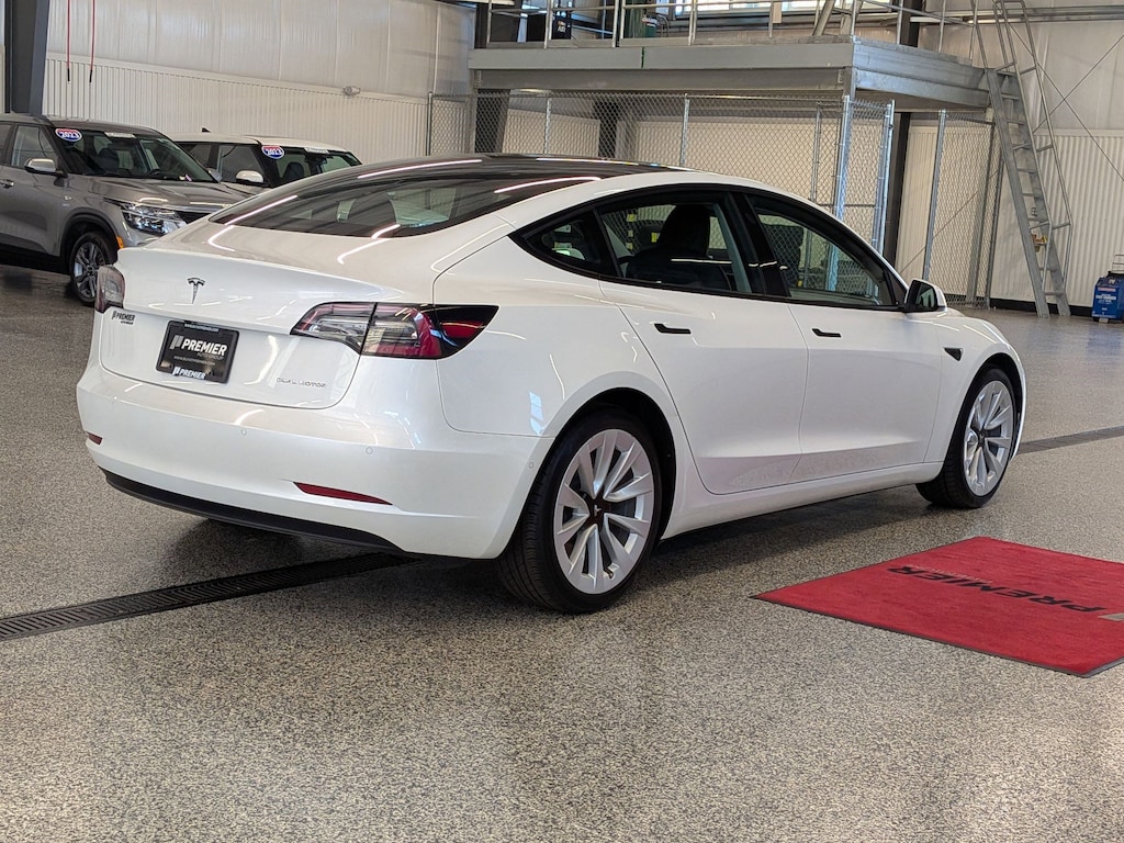 Used 2022 Tesla Model 3 Long Range 4dr Car