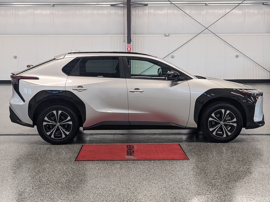Used 2023 Toyota bZ4X XLE Sport Utility