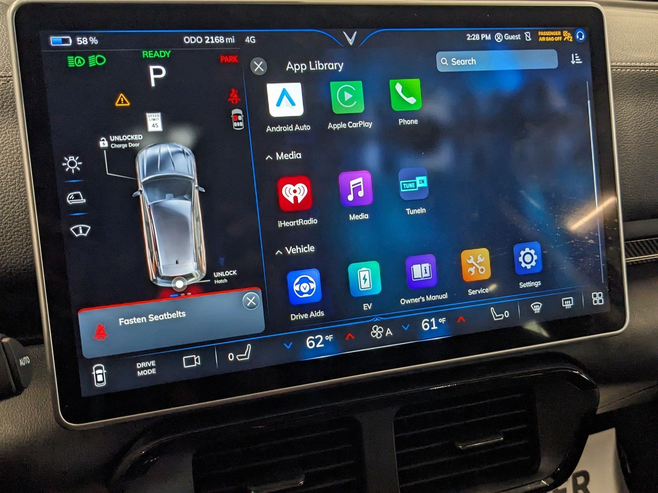 2023 VinFast VF 8 ECO - Photo 22