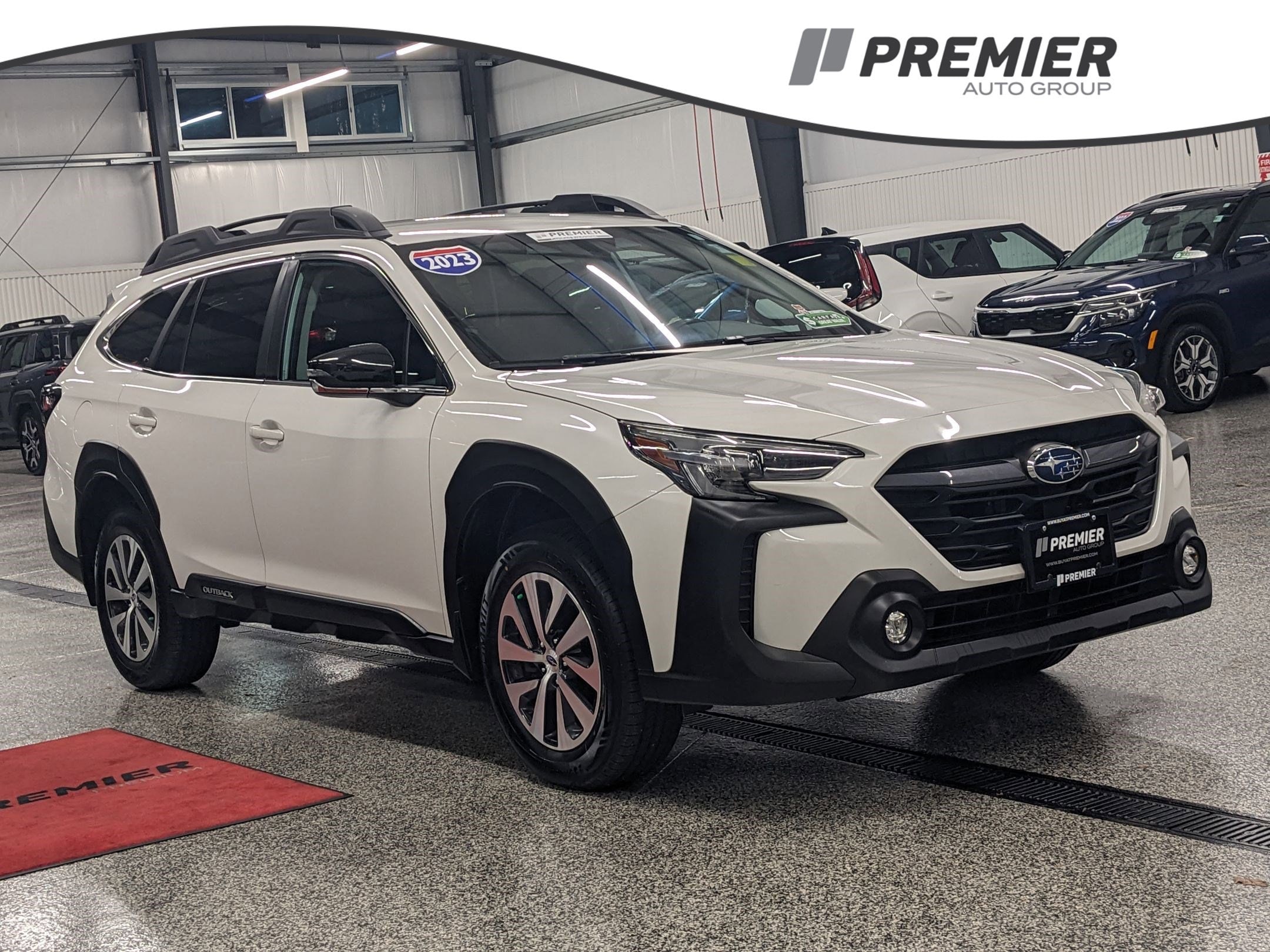 2023 Subaru Outback Premium's photo