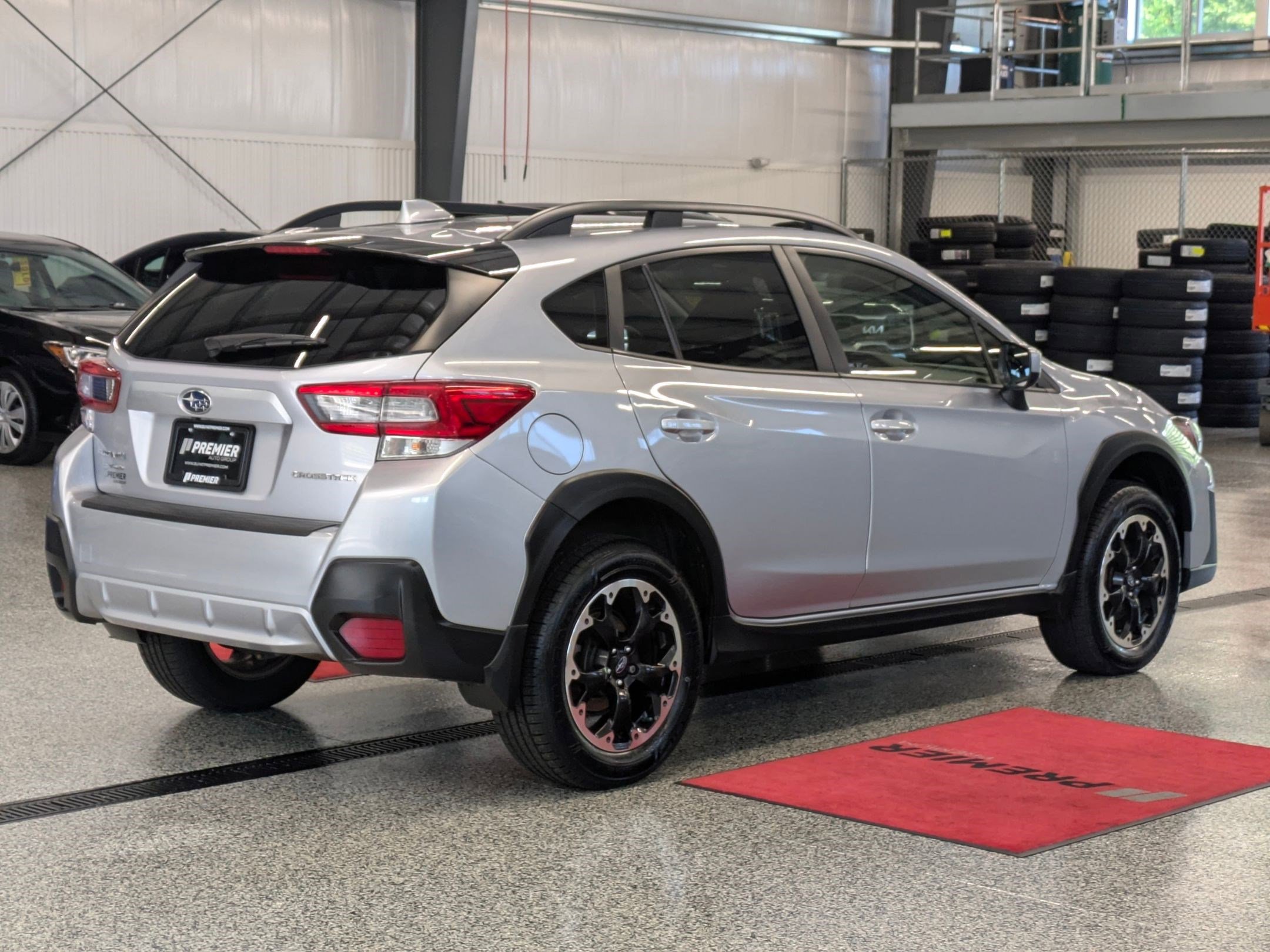 2022 Subaru Crosstrek Premium photo 3